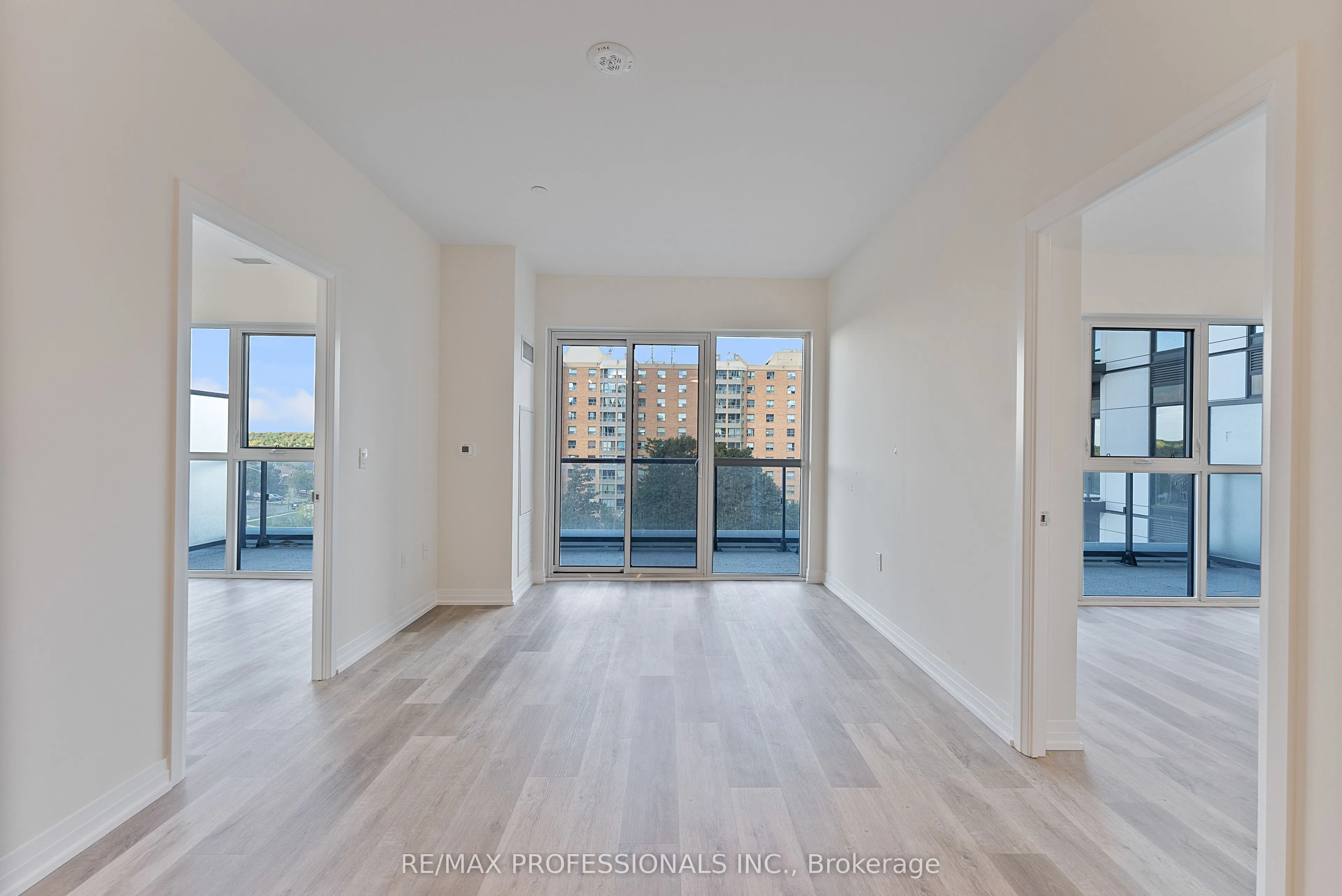 15 Watergarden Drive, #410
