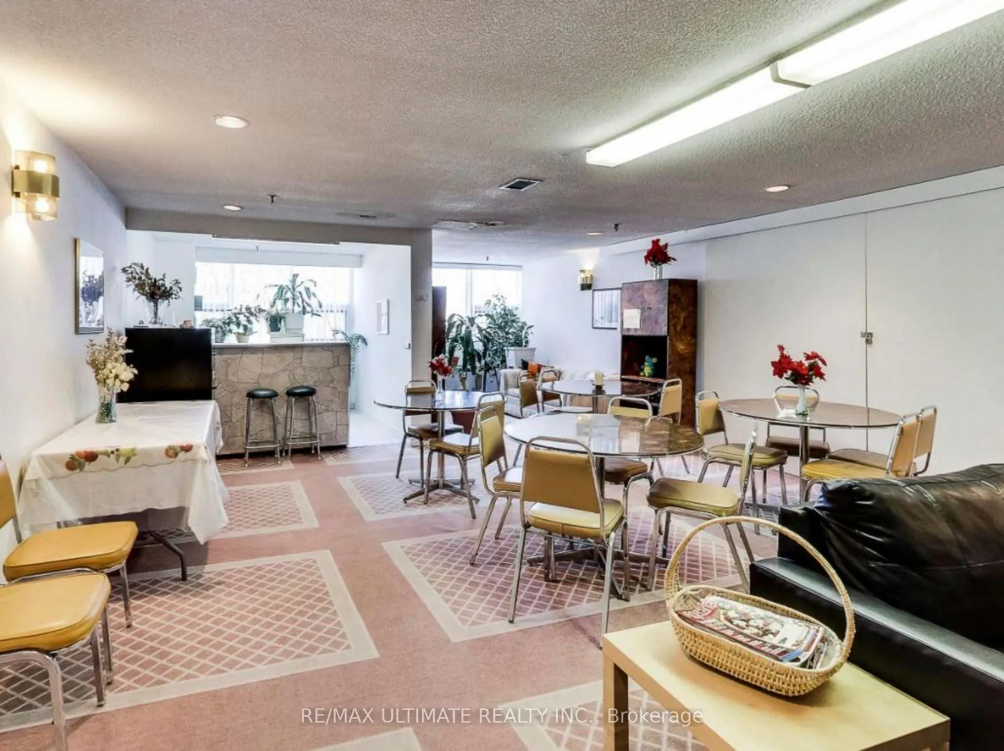 75 Emmett Avenue, #406