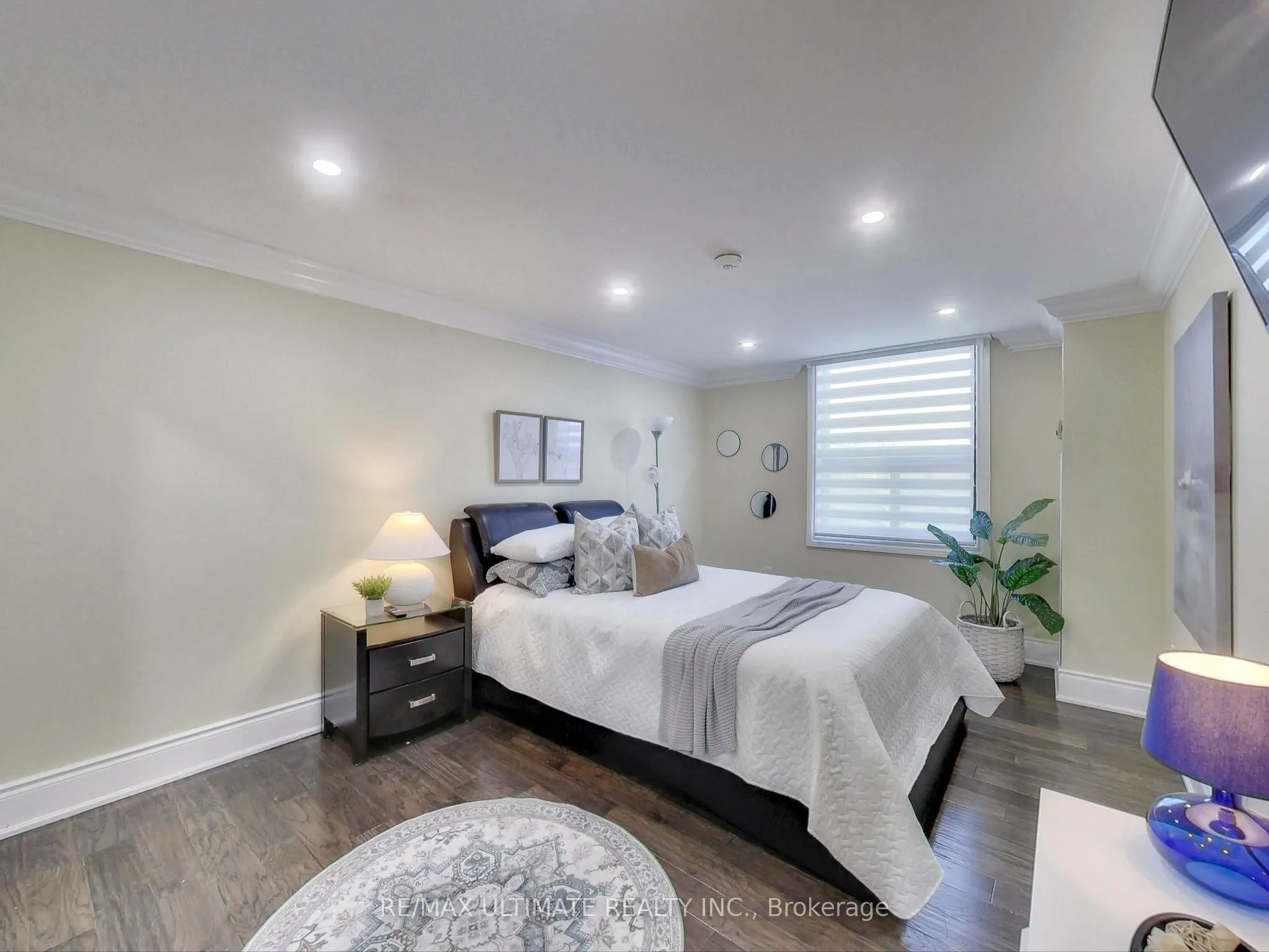 75 Emmett Avenue, #406