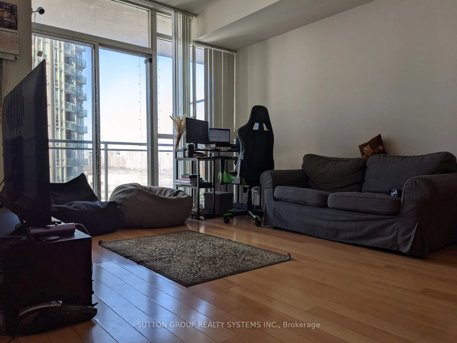 225 Webb Drive, #2003