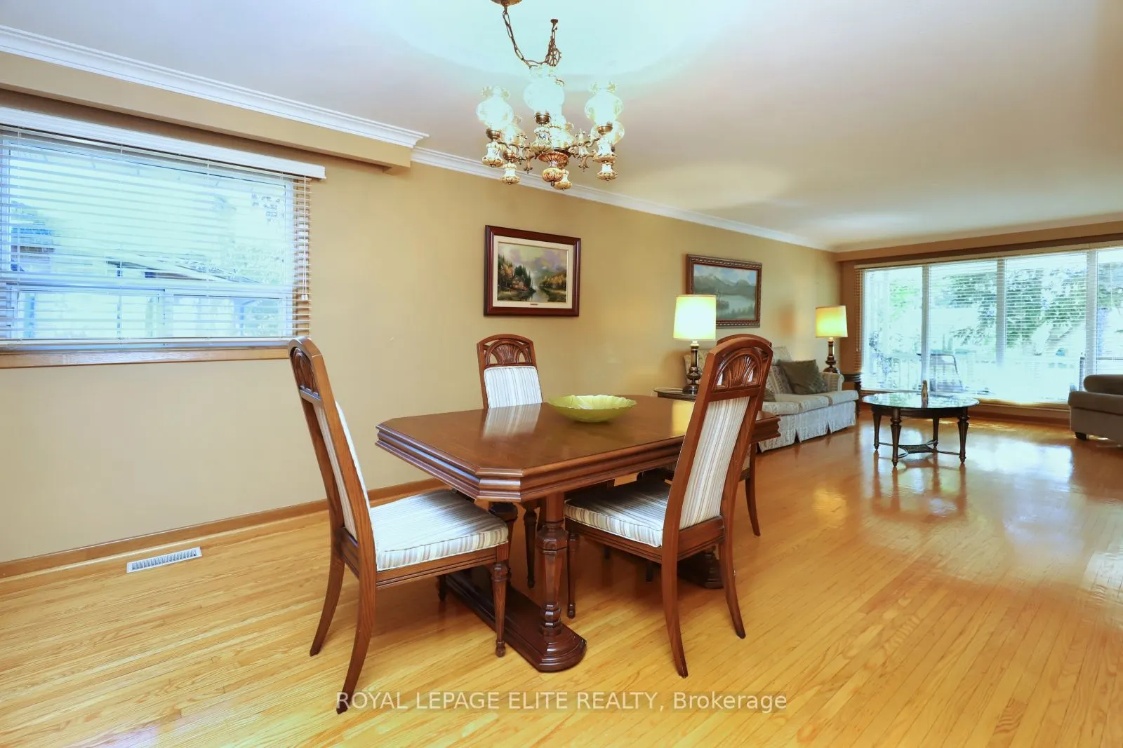 3440 Riverspray Crescent