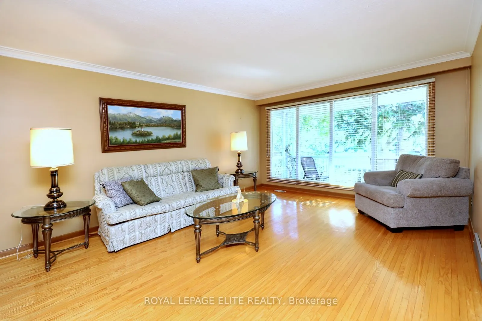 3440 Riverspray Crescent