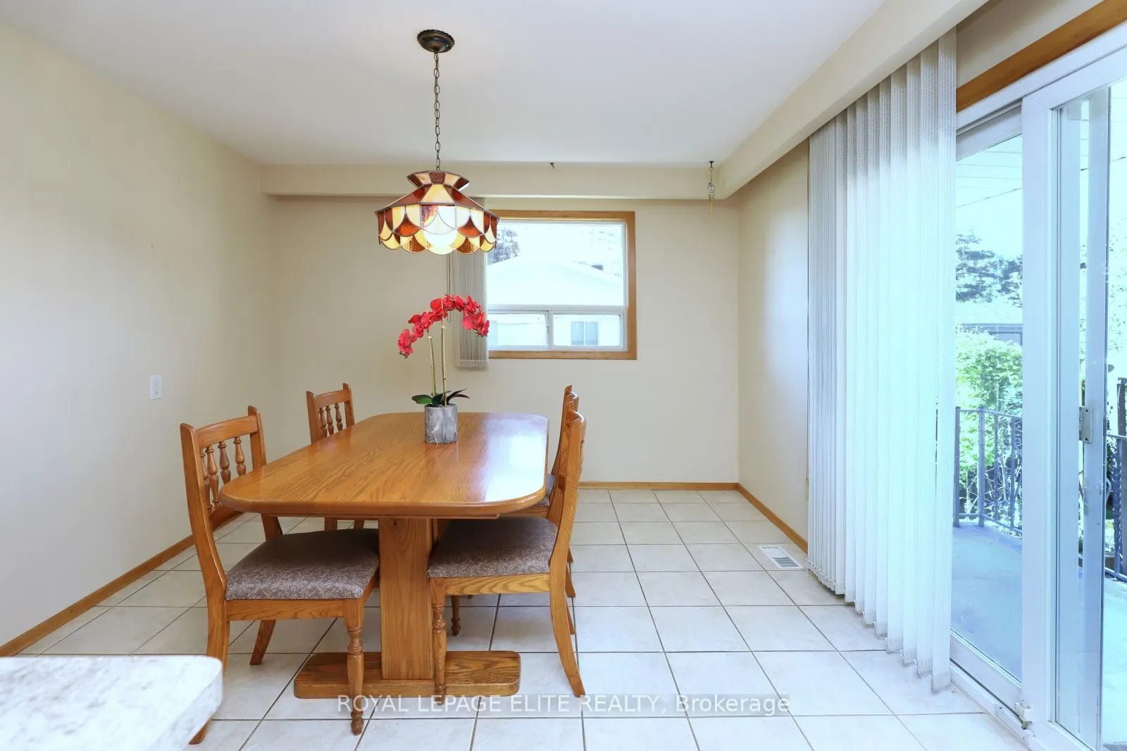 3440 Riverspray Crescent