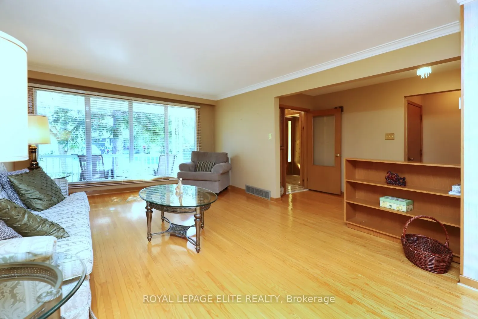 3440 Riverspray Crescent