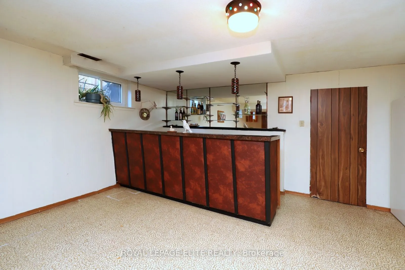 3440 Riverspray Crescent