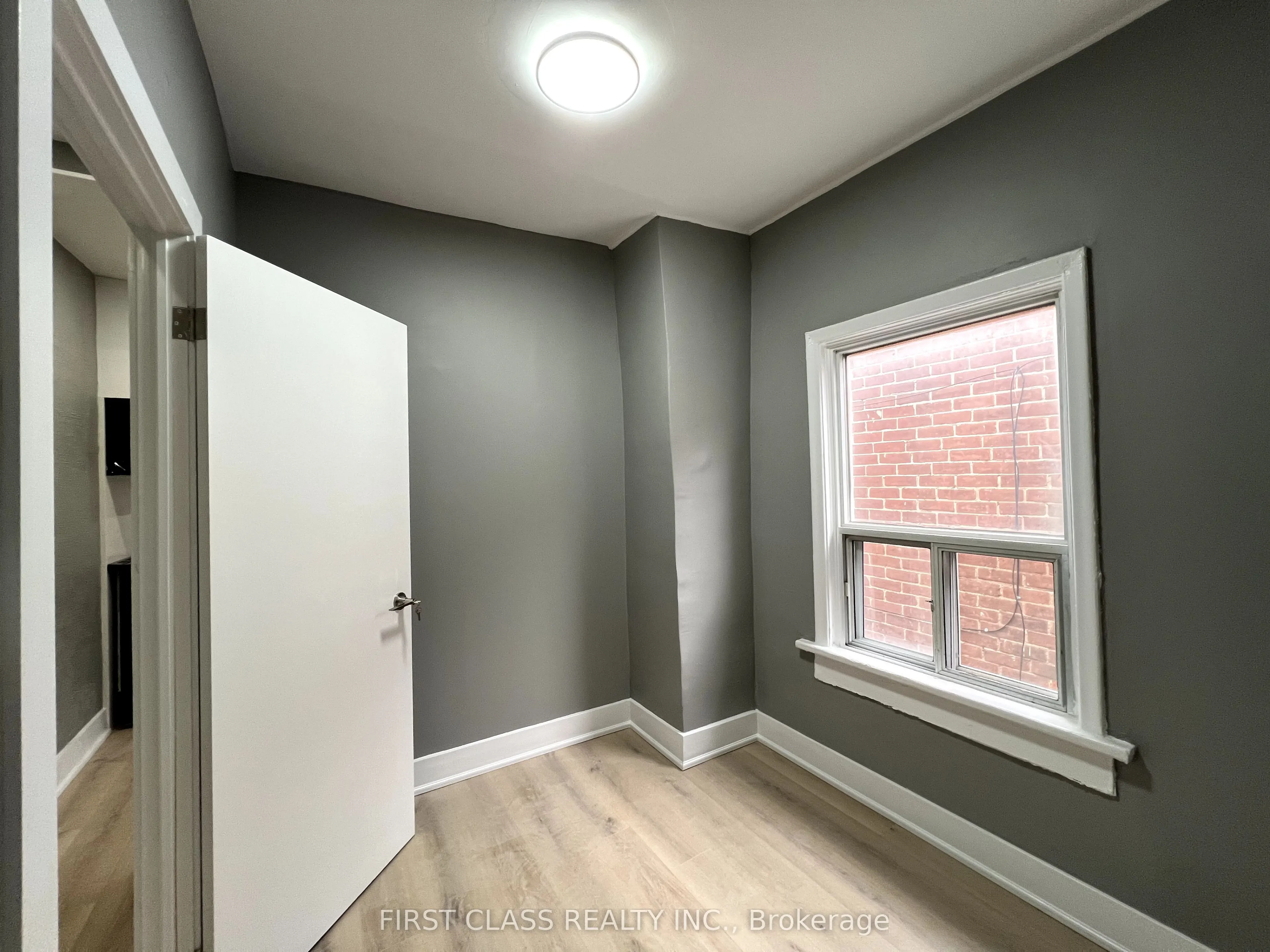 76 Ennerdale Road, #Main B