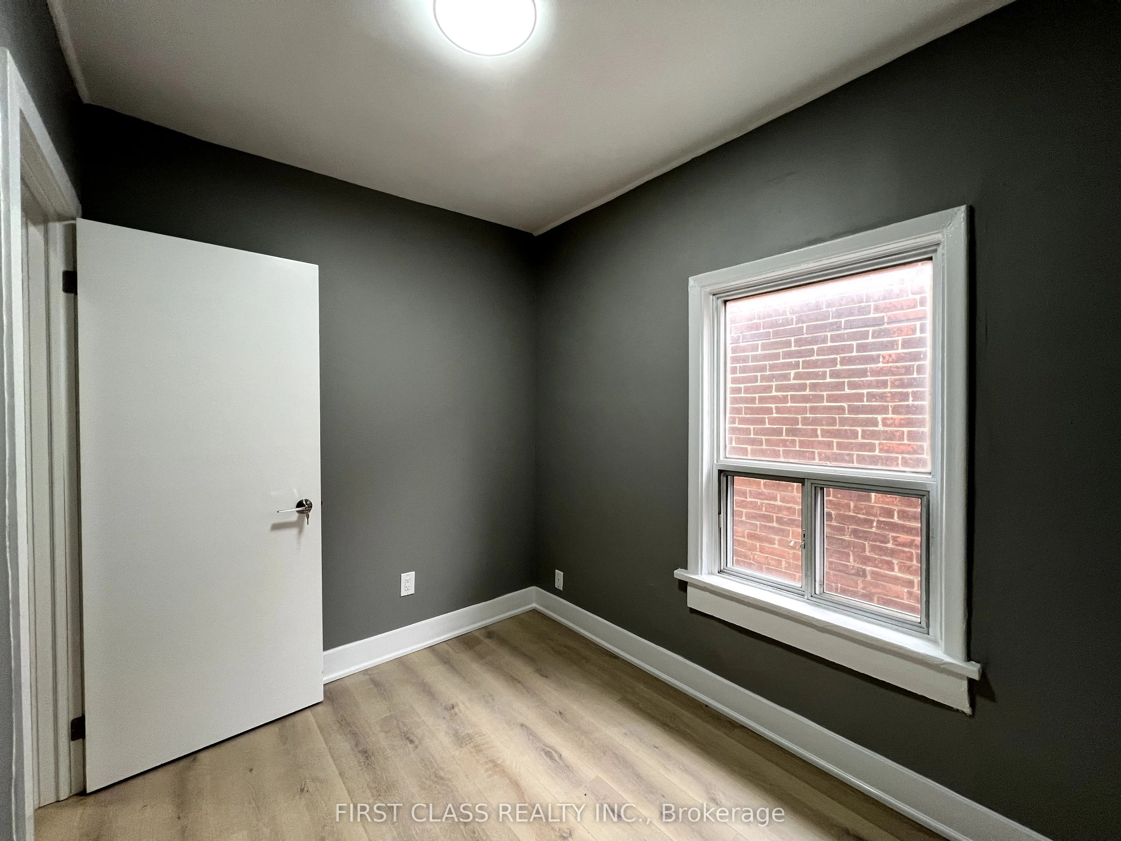 76 Ennerdale Road, #Main B