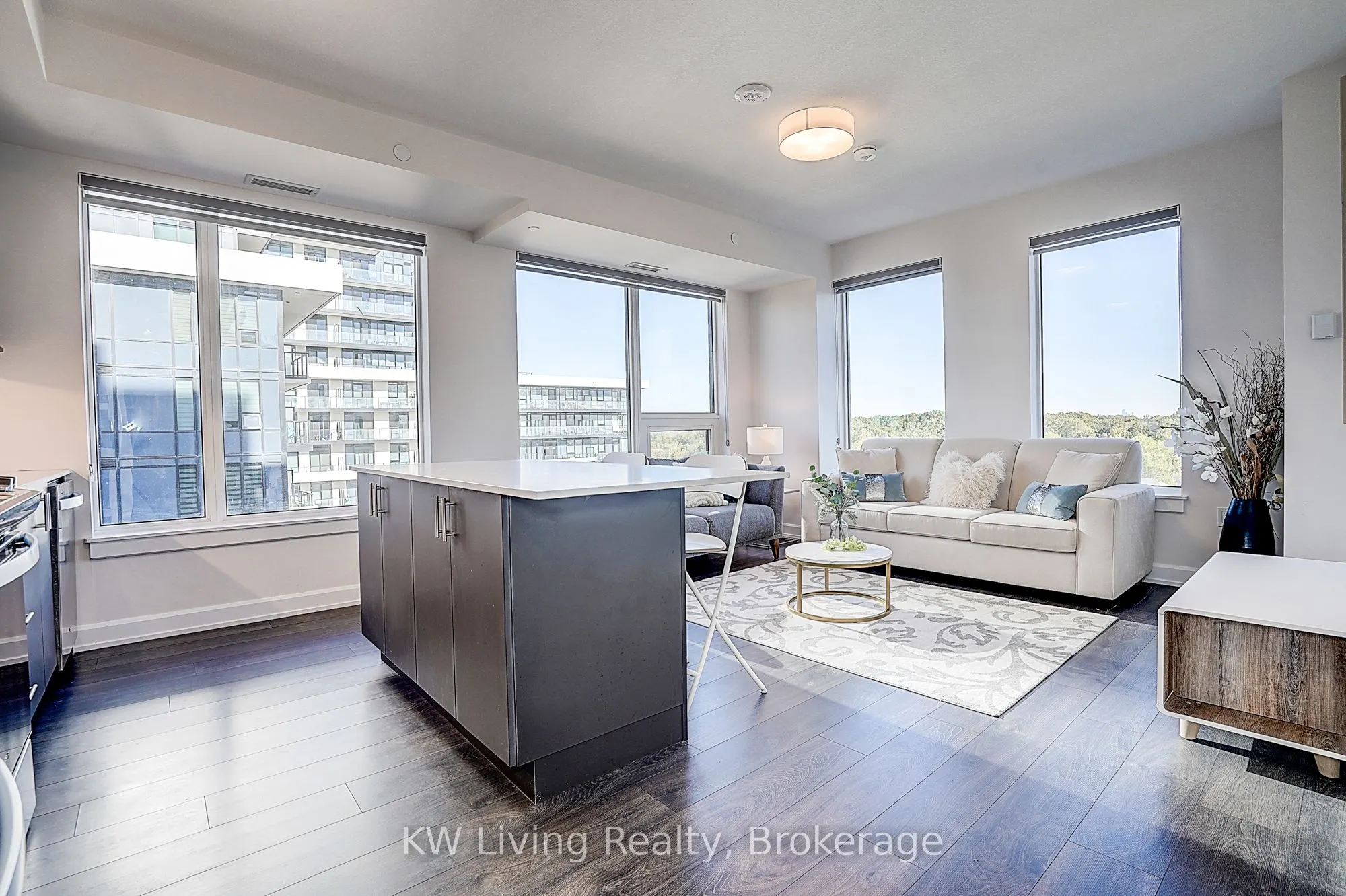 3200 William Coltson Avenue, #724