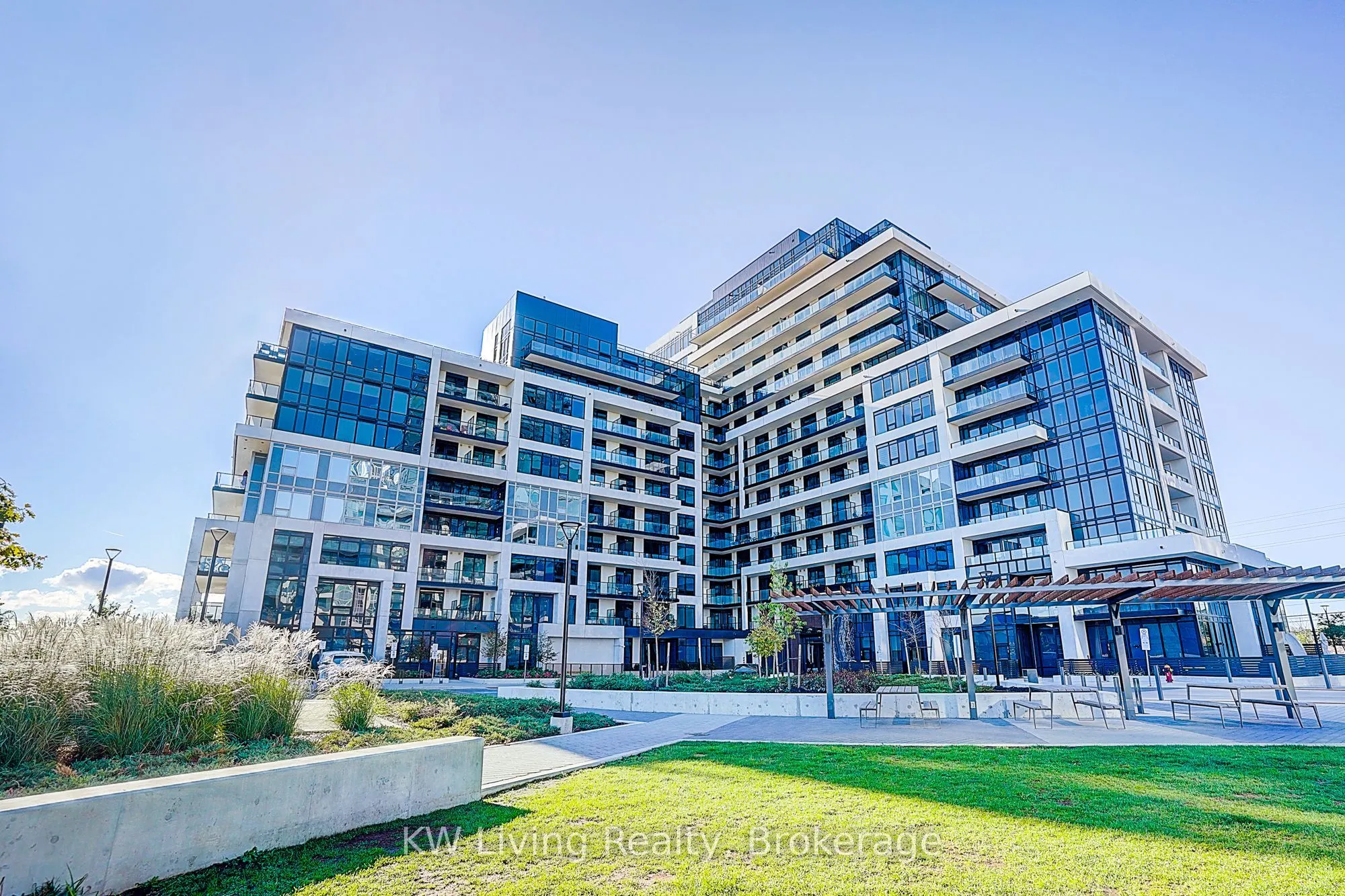 3200 William Coltson Avenue, #724
