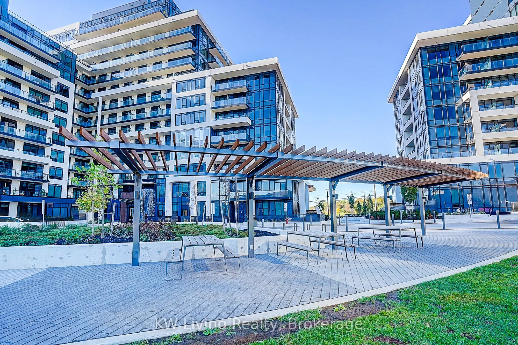 3200 William Coltson Avenue, #724