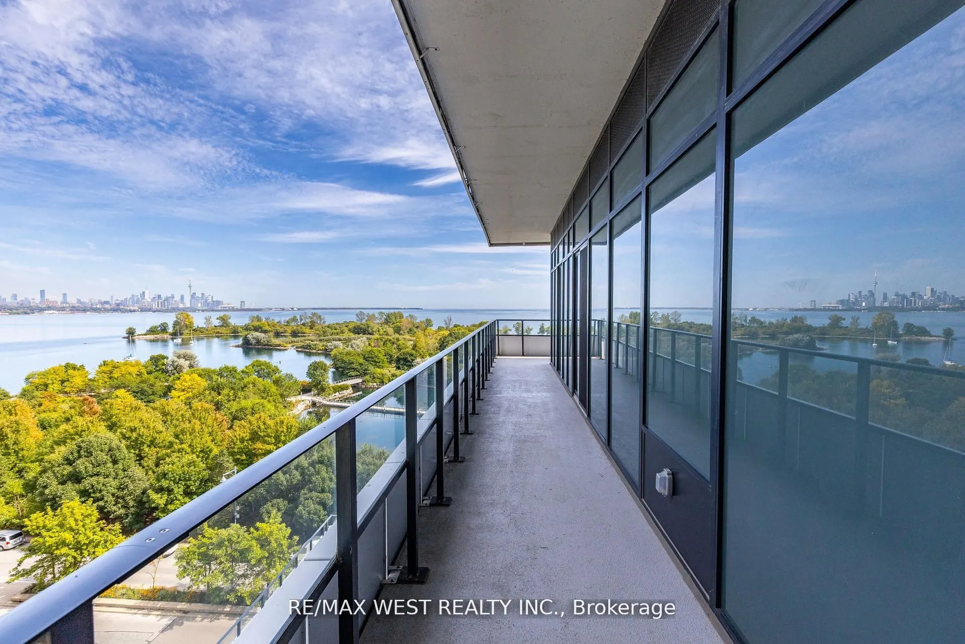 20 Shore Breeze Drive, #702