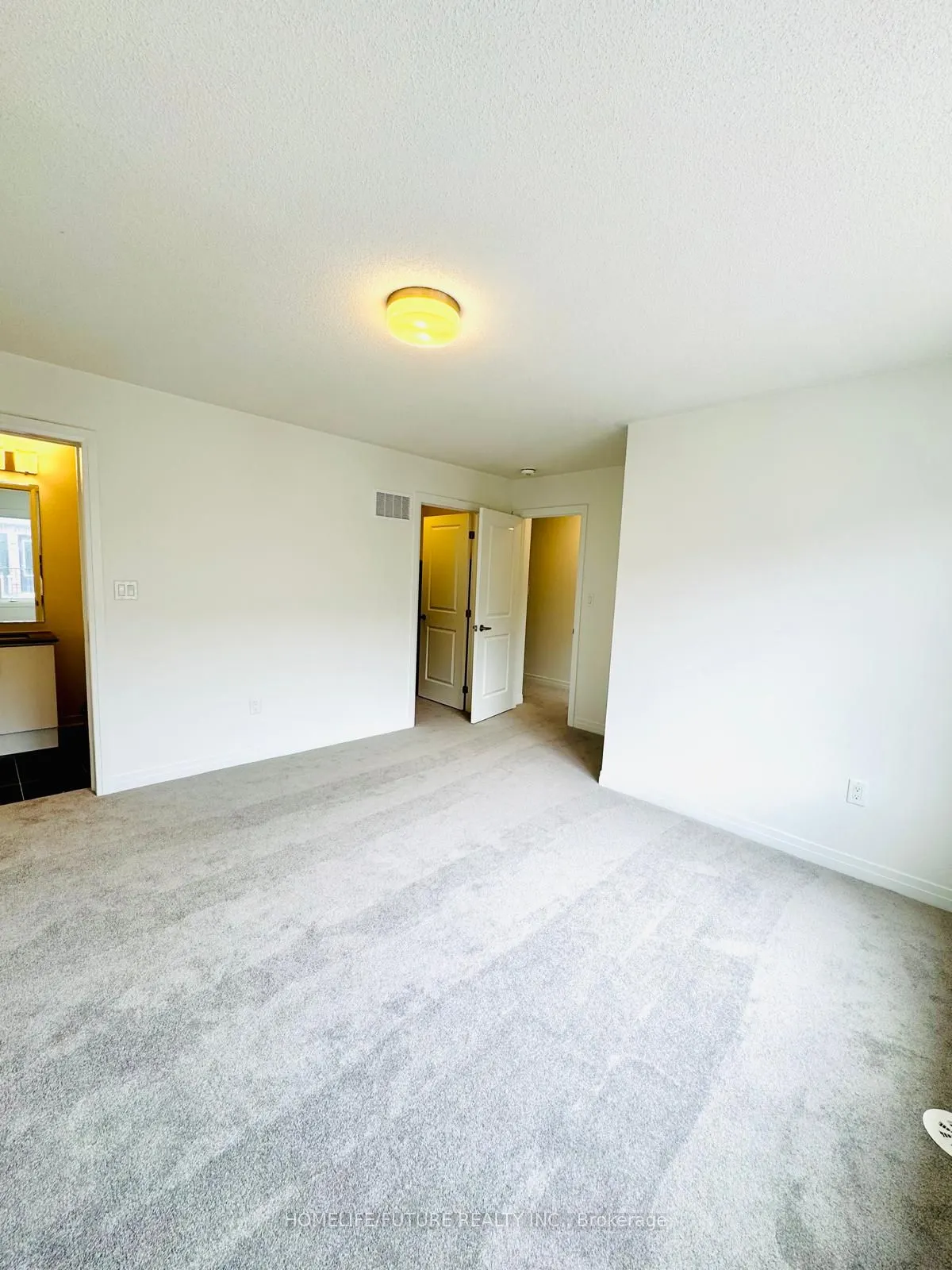 43 Moosehead Drive