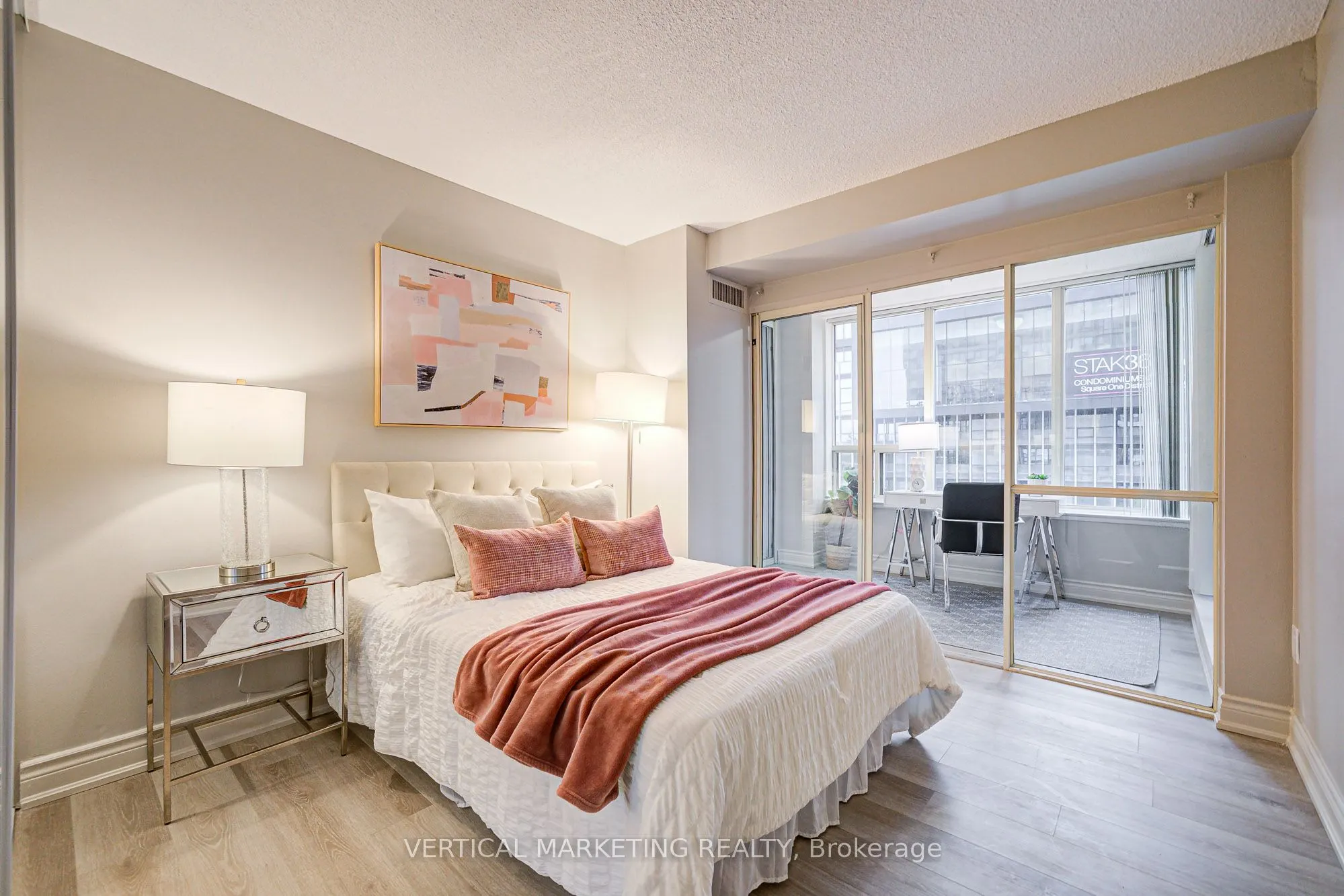 330 Rathburn Road W, #506