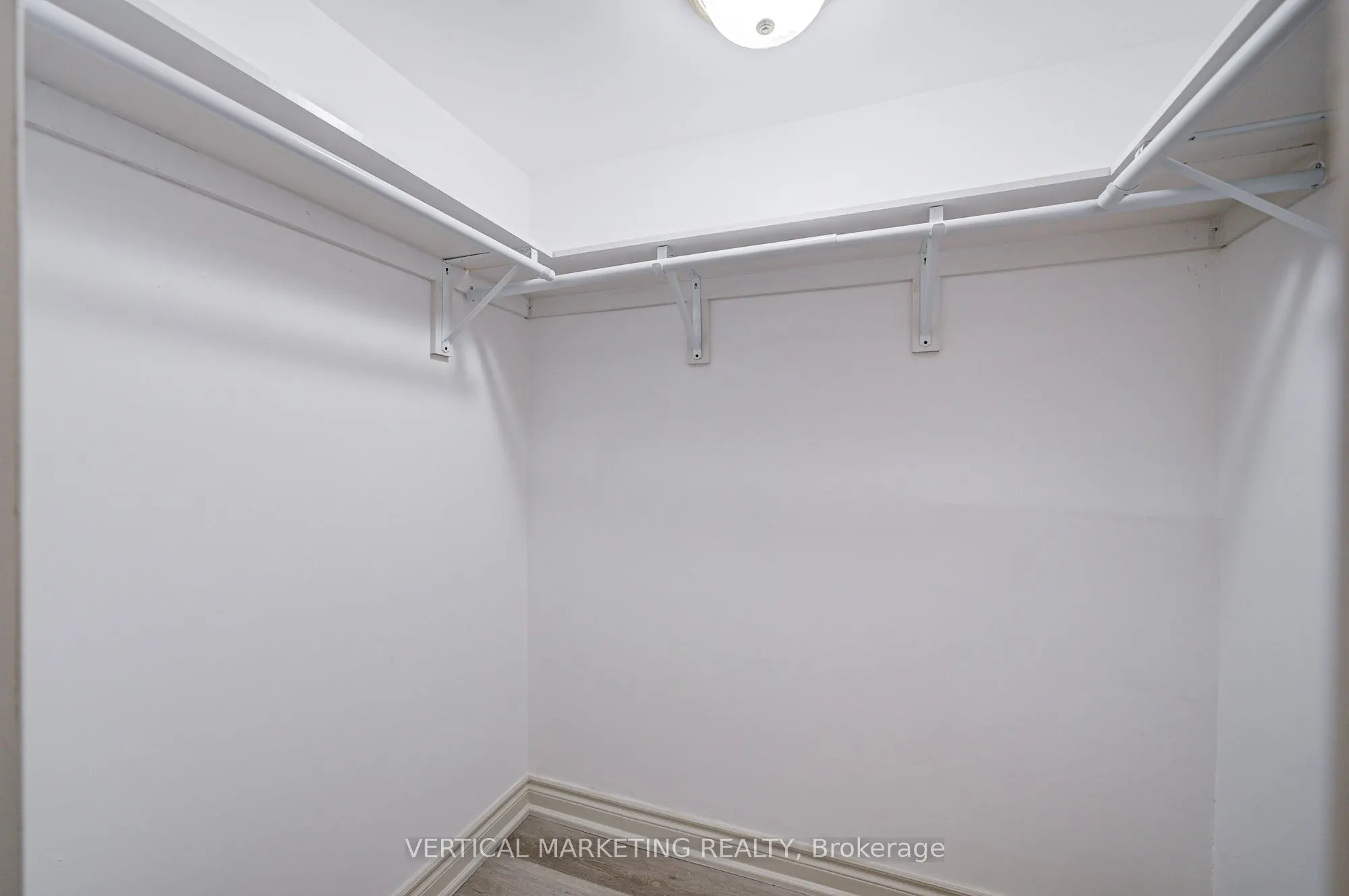 330 Rathburn Road W, #506