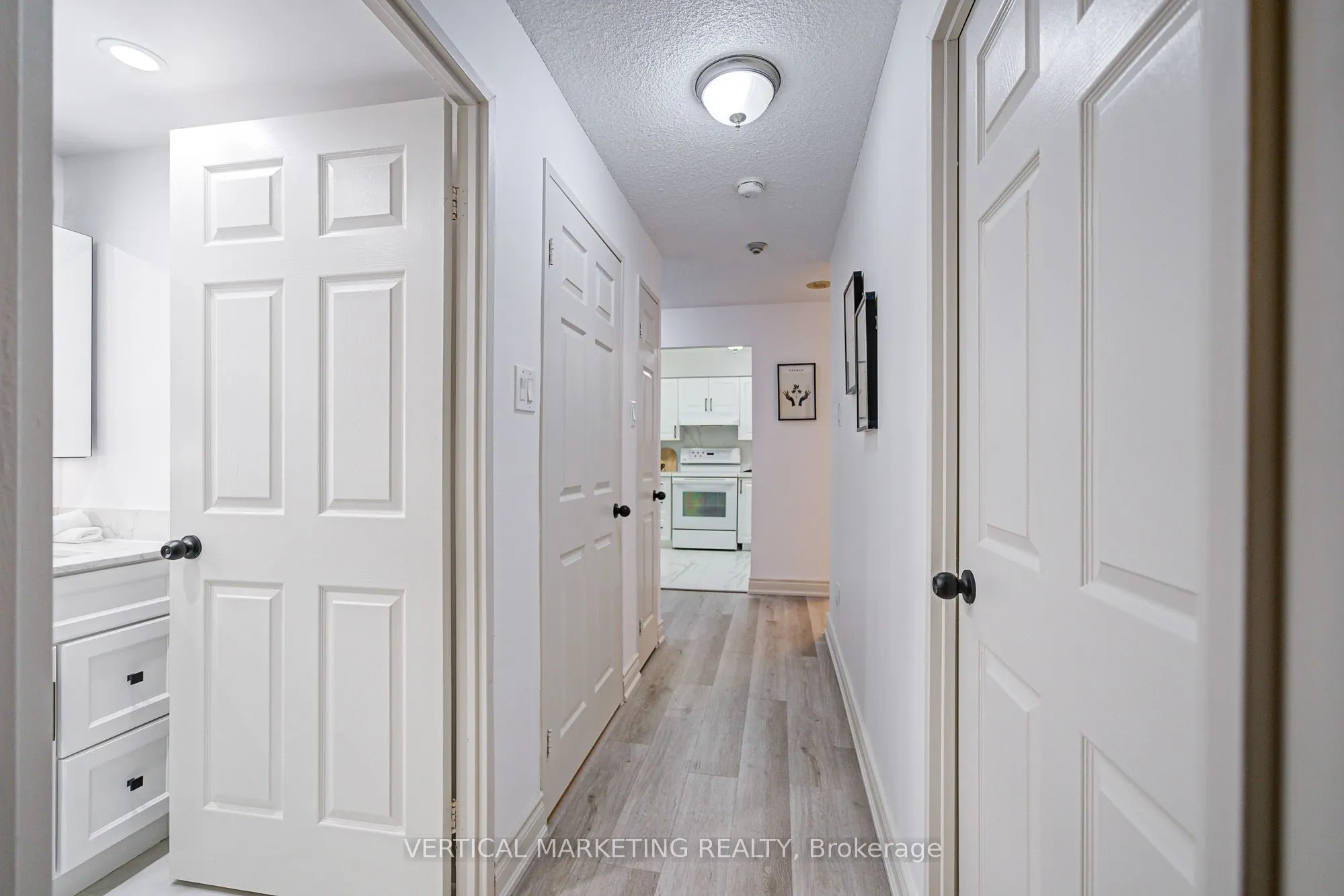 330 Rathburn Road W, #506