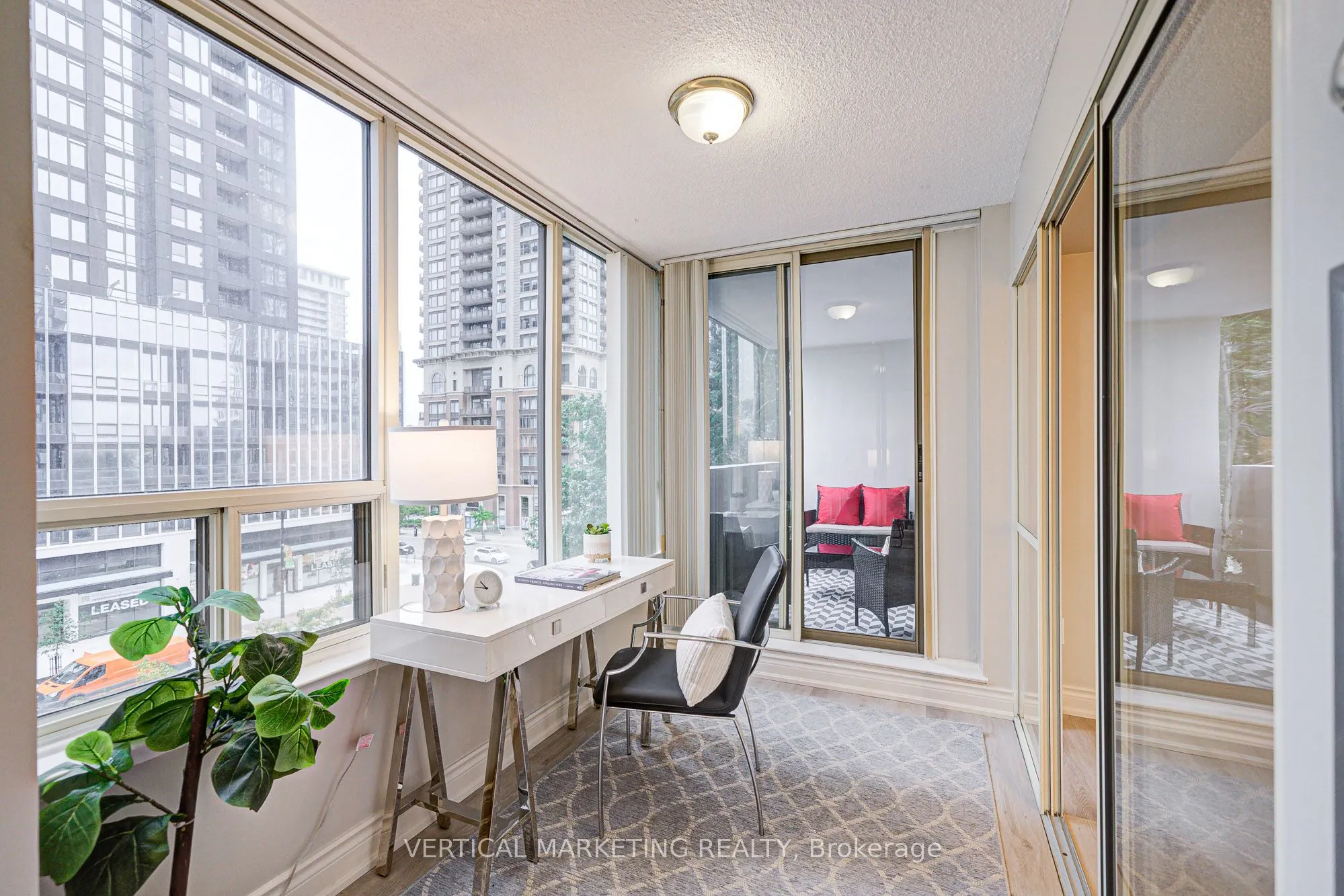 330 Rathburn Road W, #506