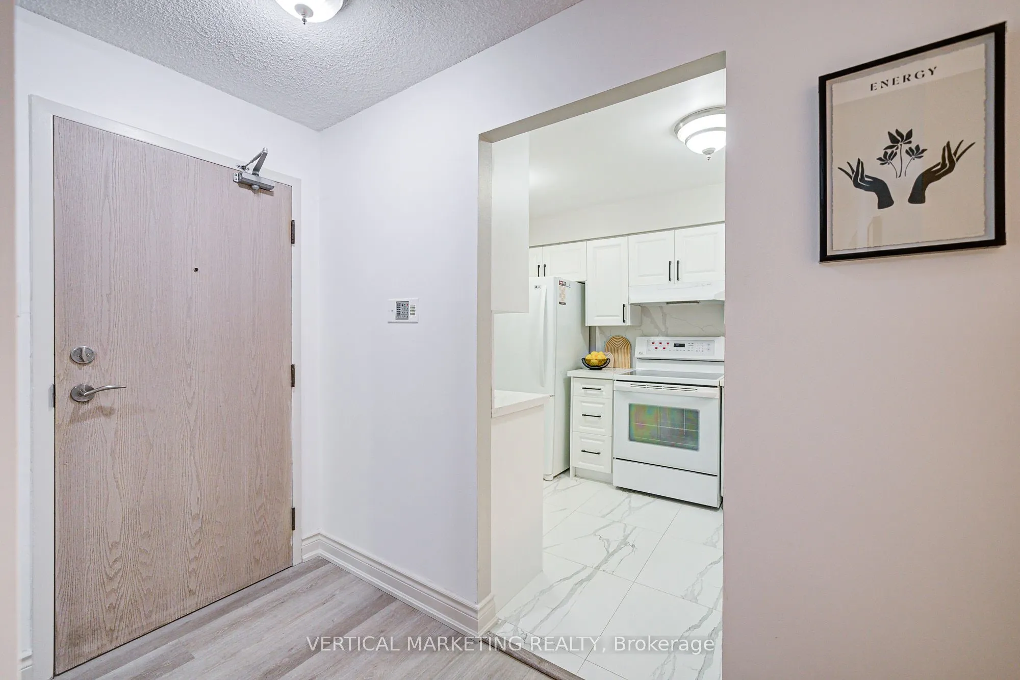 330 Rathburn Road W, #506