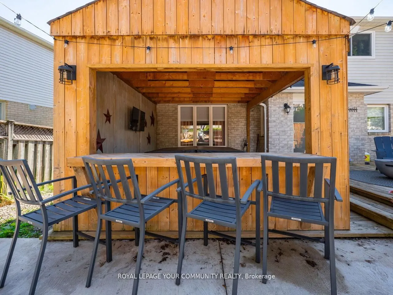 2 Lawton Court