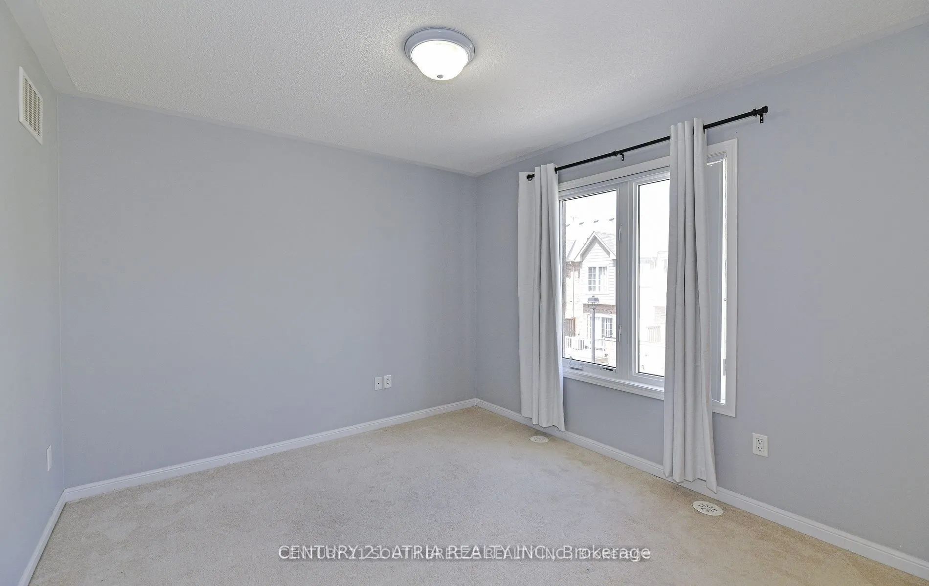 3135 Boxford Crescent, #17