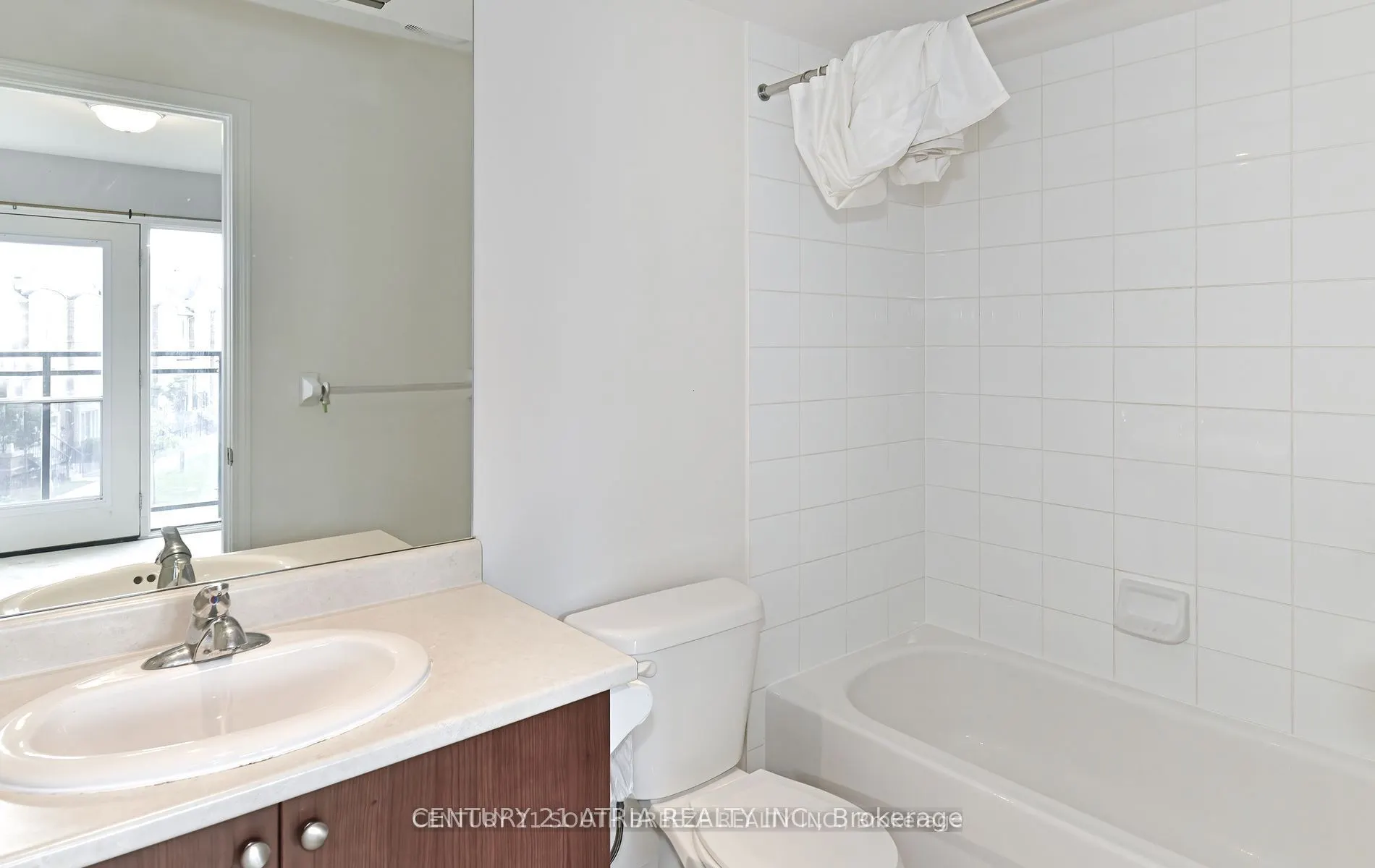 3135 Boxford Crescent, #17