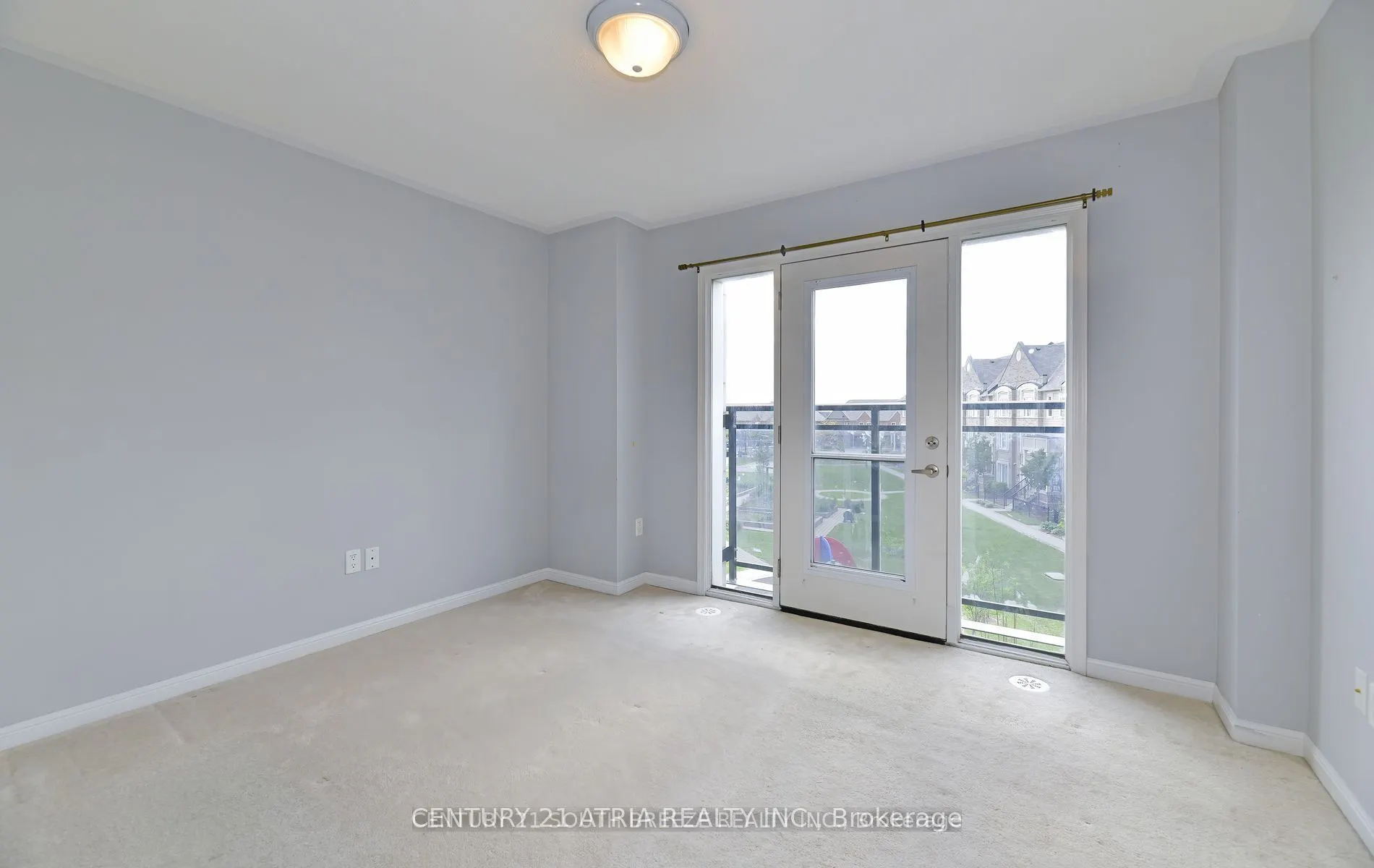 3135 Boxford Crescent, #17