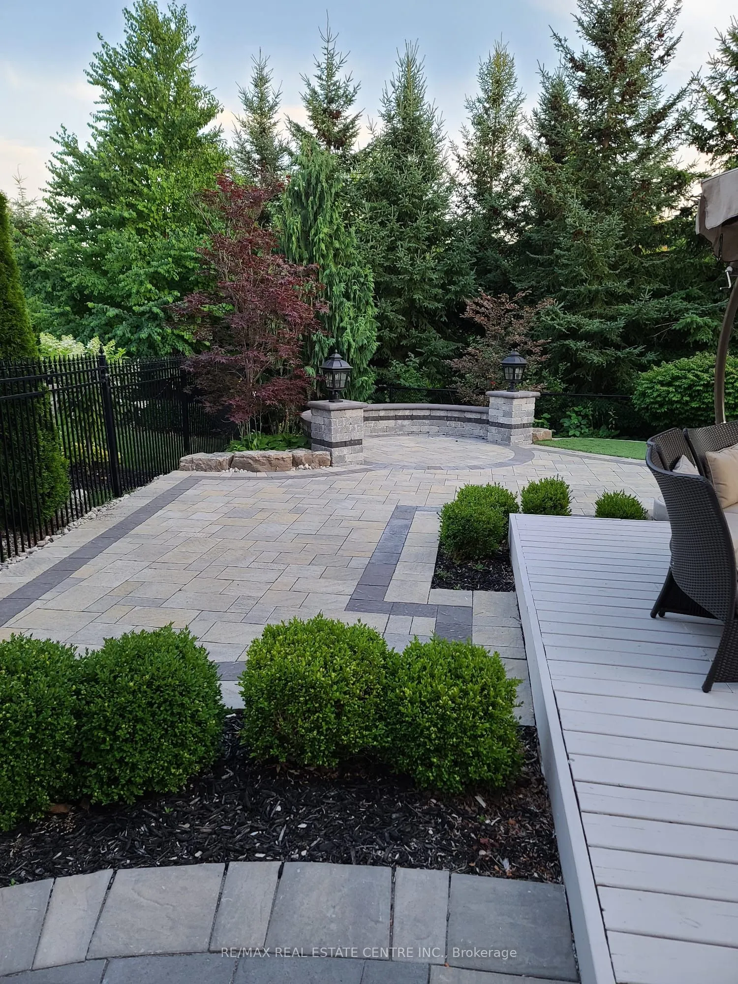 9 Belleville Drive, #Upper Portion