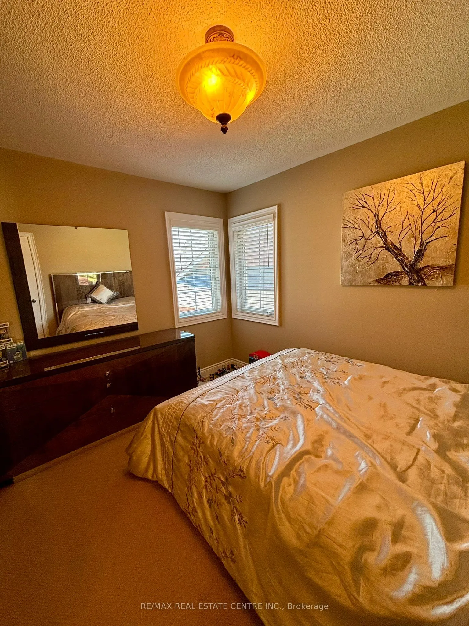 9 Belleville Drive, #Upper Portion