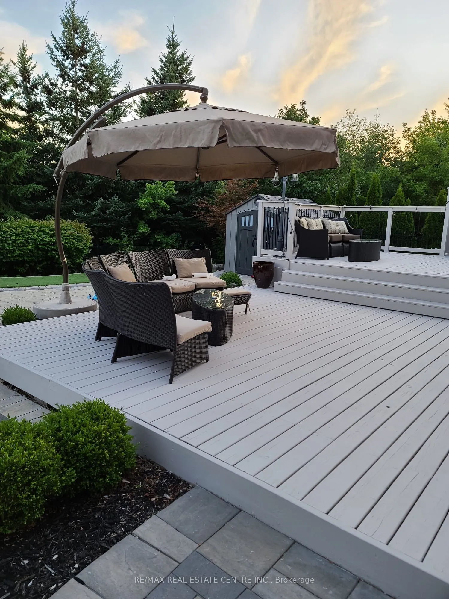 9 Belleville Drive, #Upper Portion