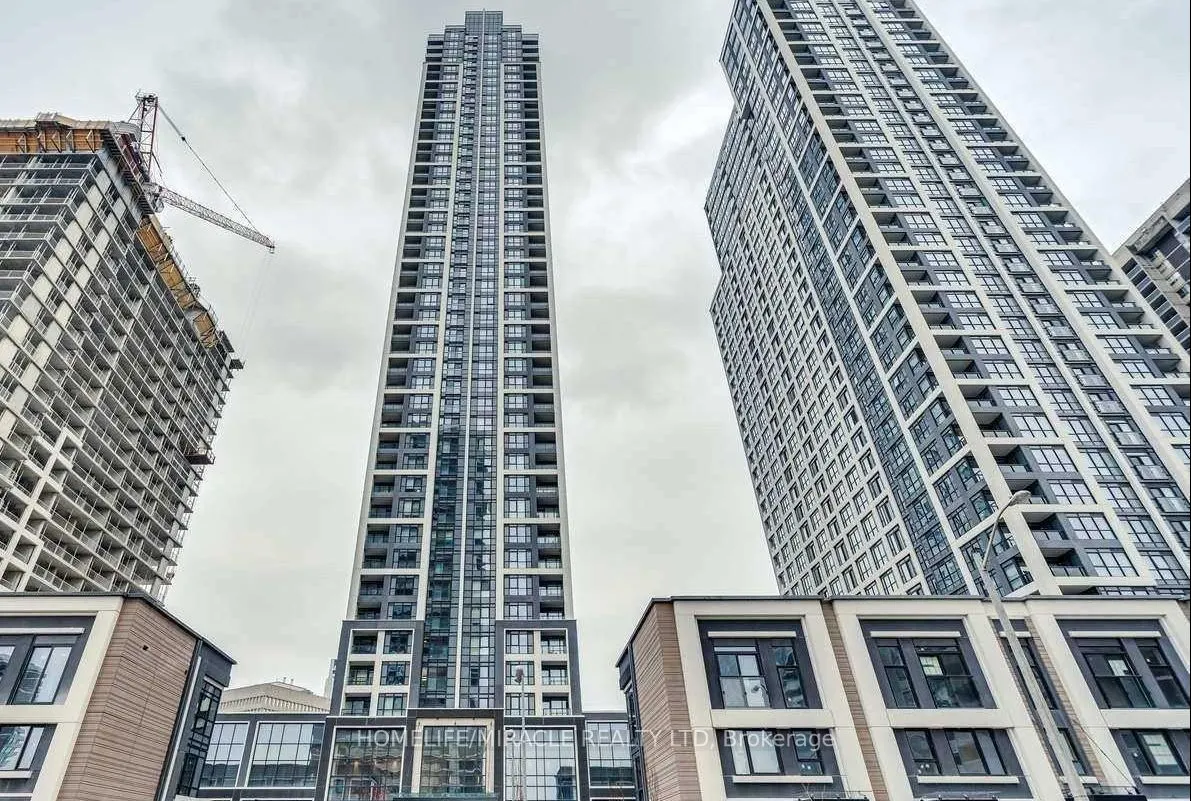 7 Mabelle Avenue, #2403