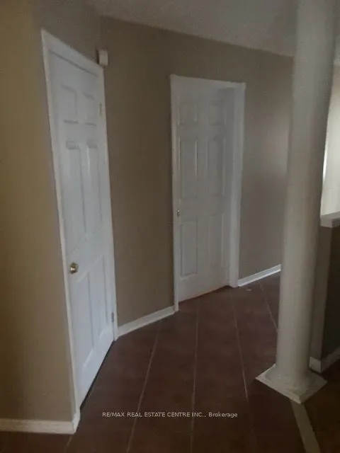 177 Vintage Gate