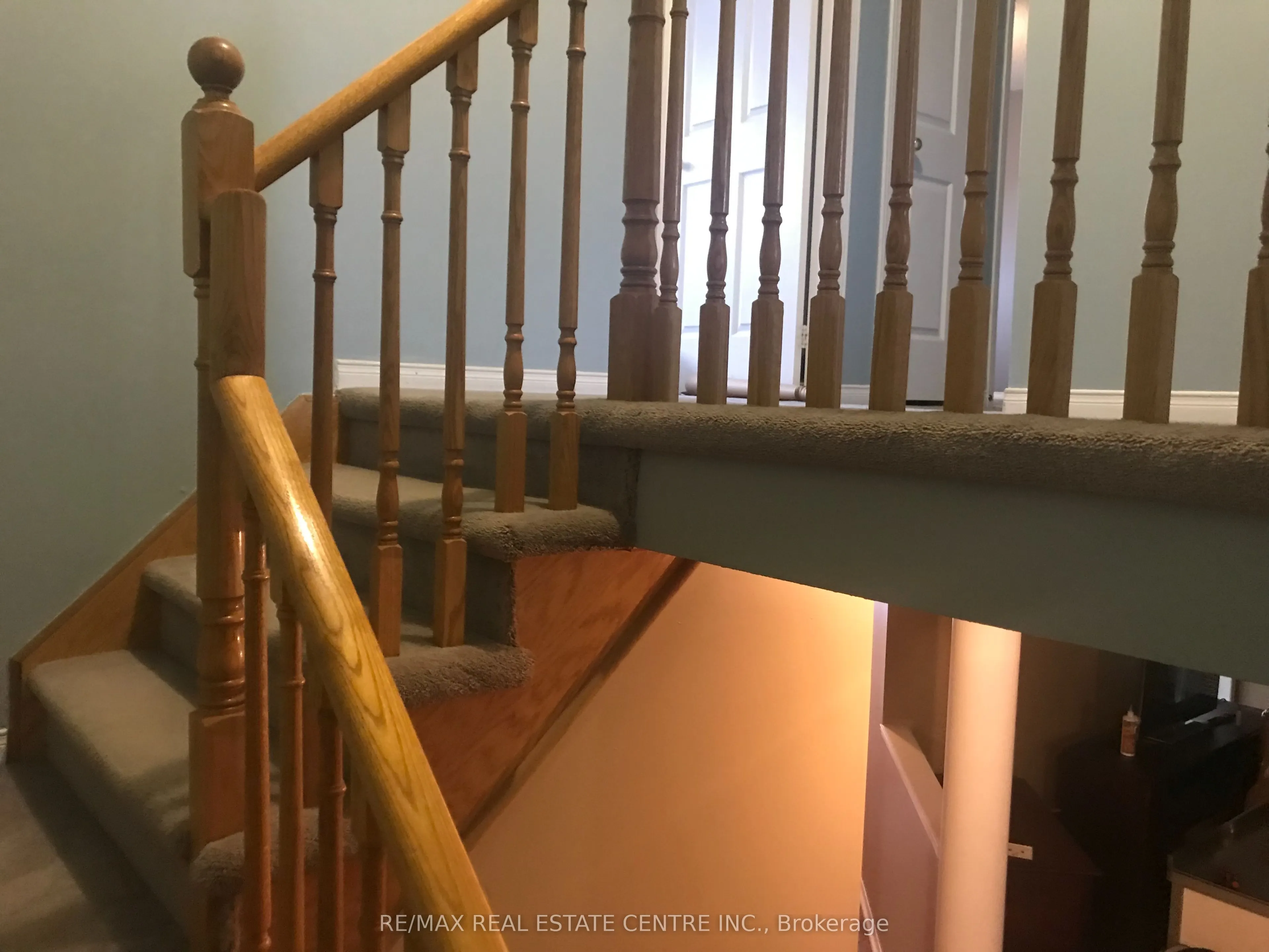 177 Vintage Gate