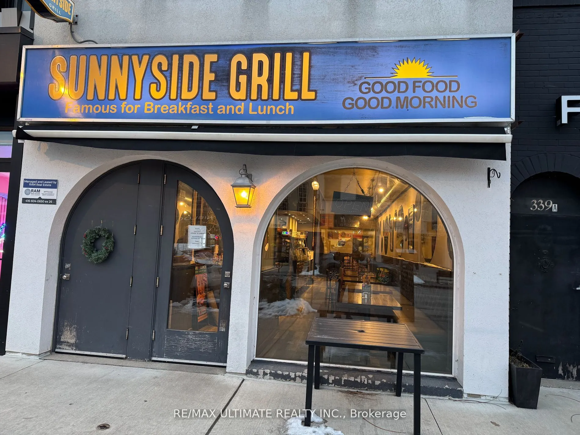 337 Lakeshore Road E