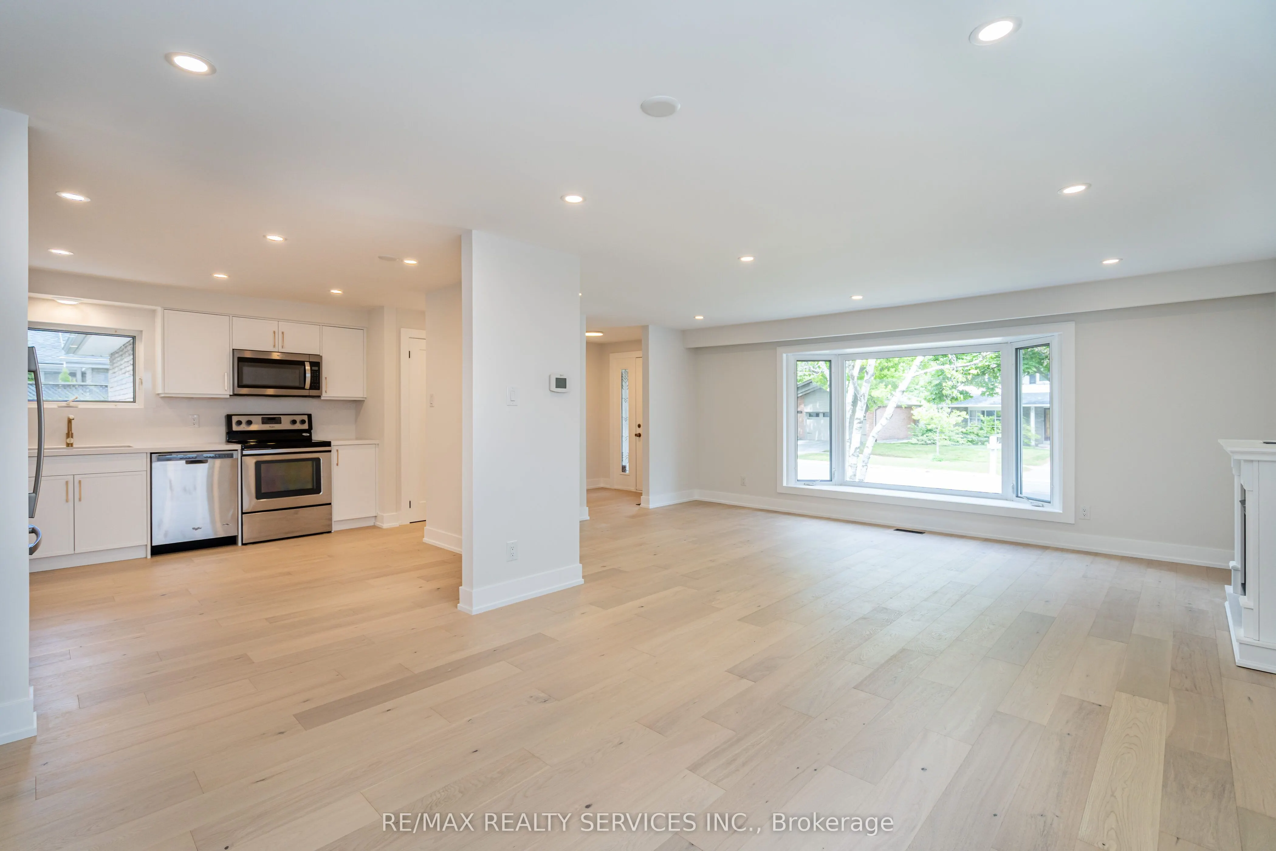 2296 Devon Road