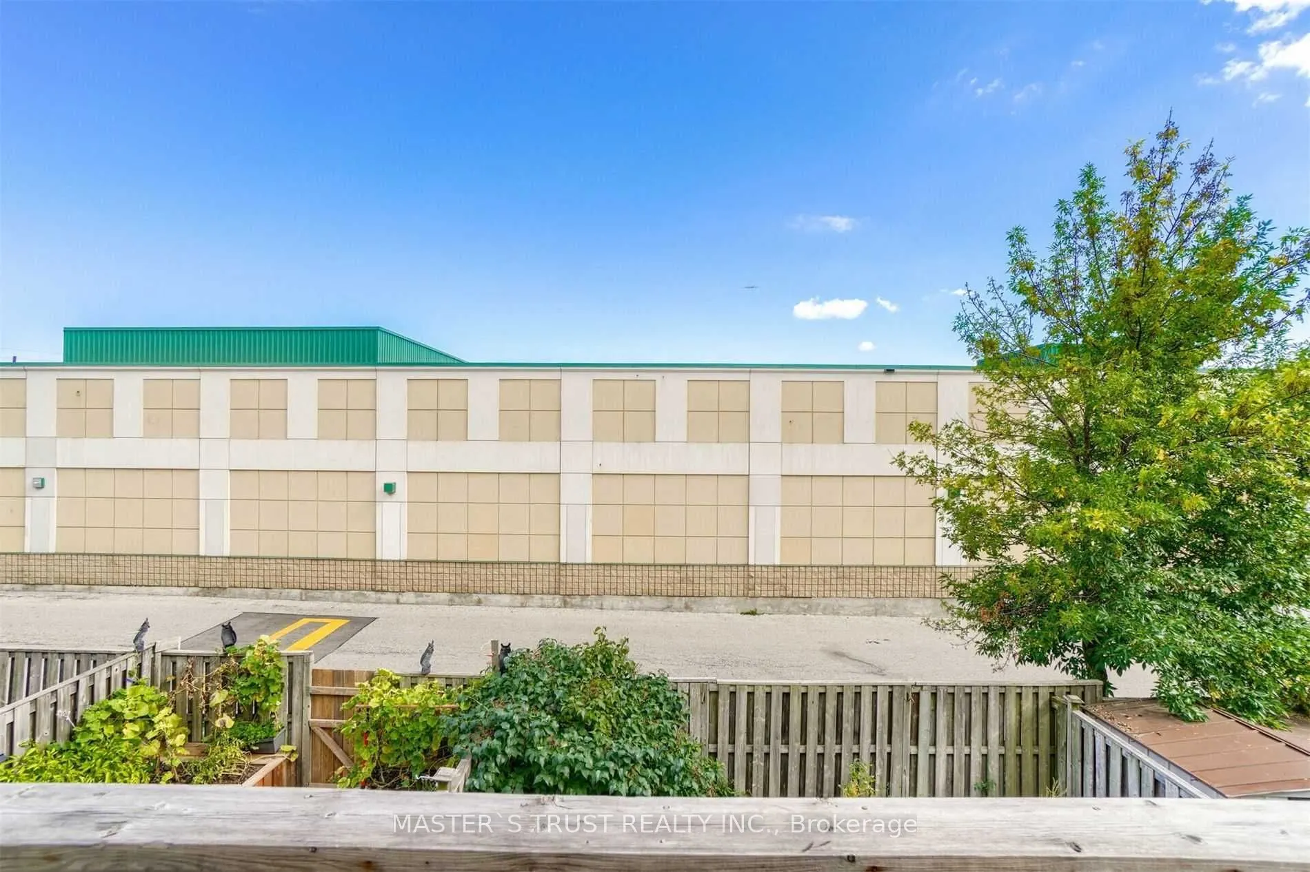 3362 Redpath Circle