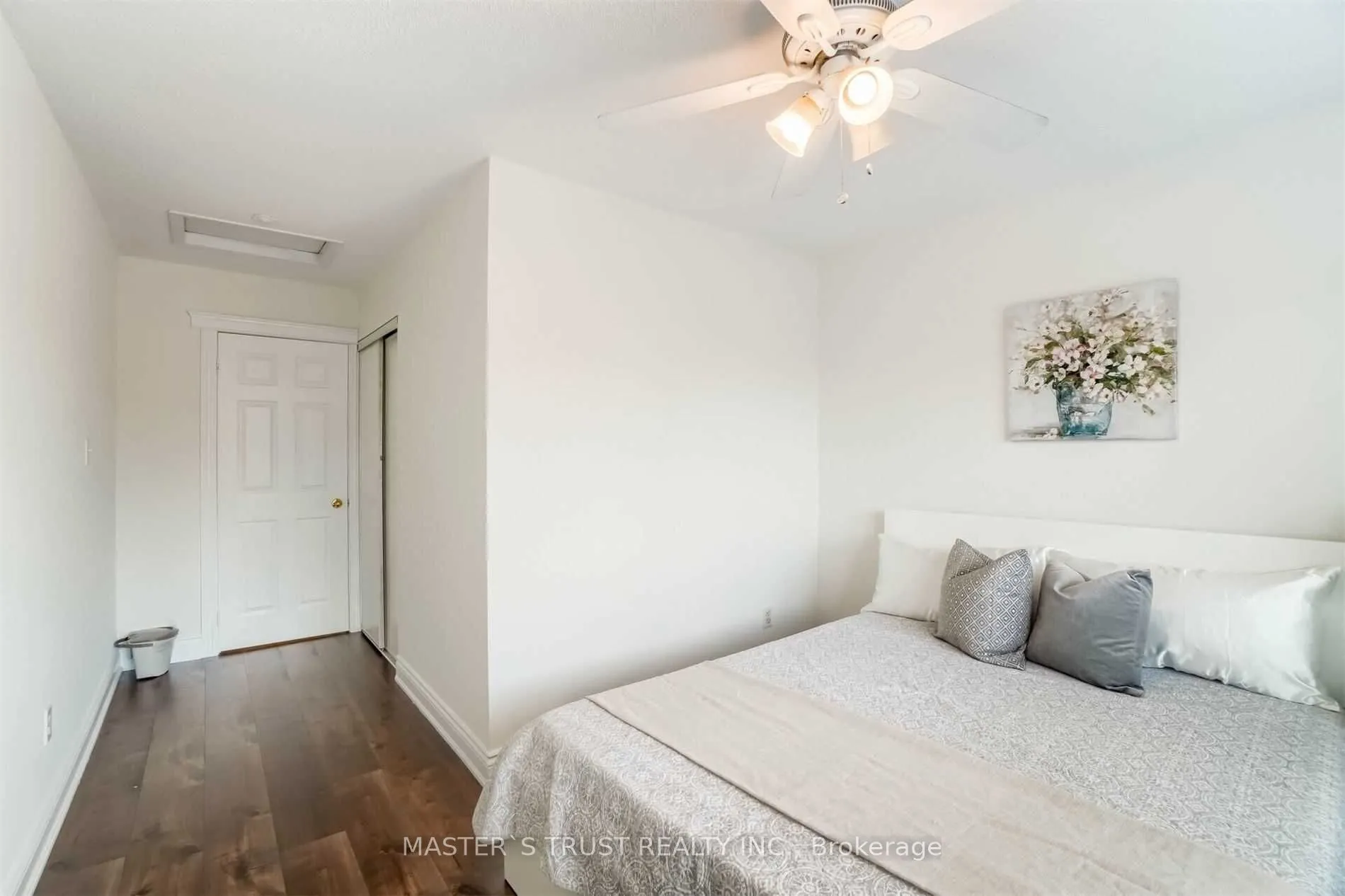 3362 Redpath Circle