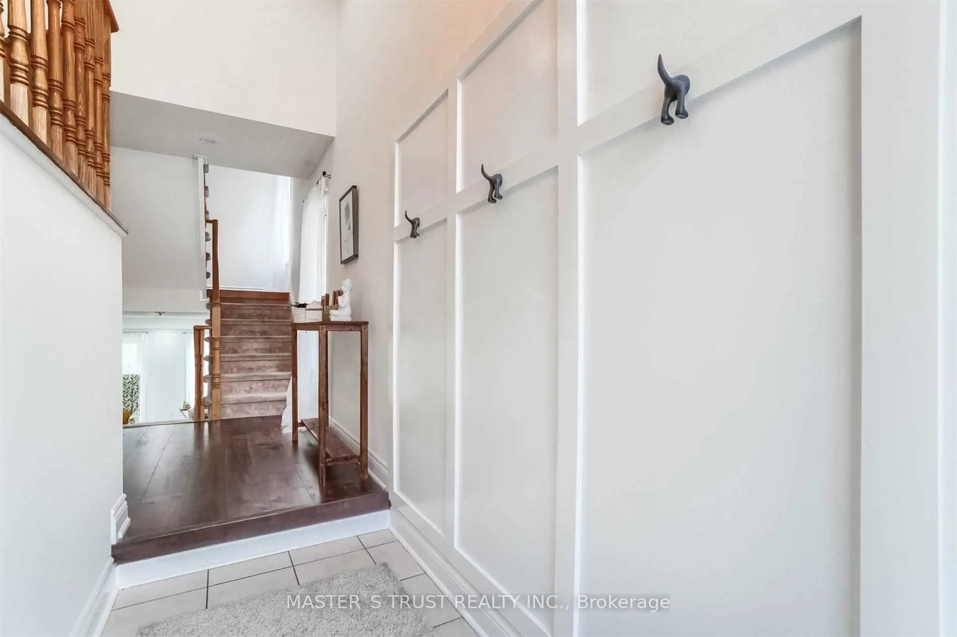 3362 Redpath Circle