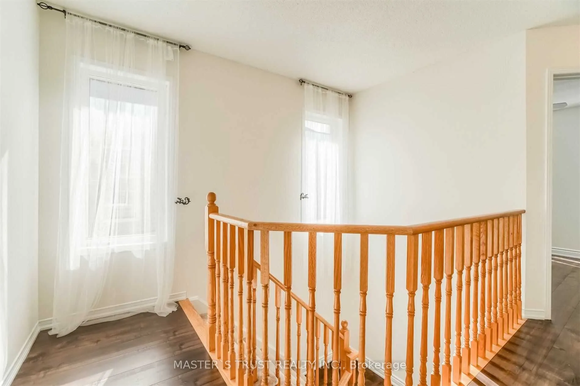 3362 Redpath Circle