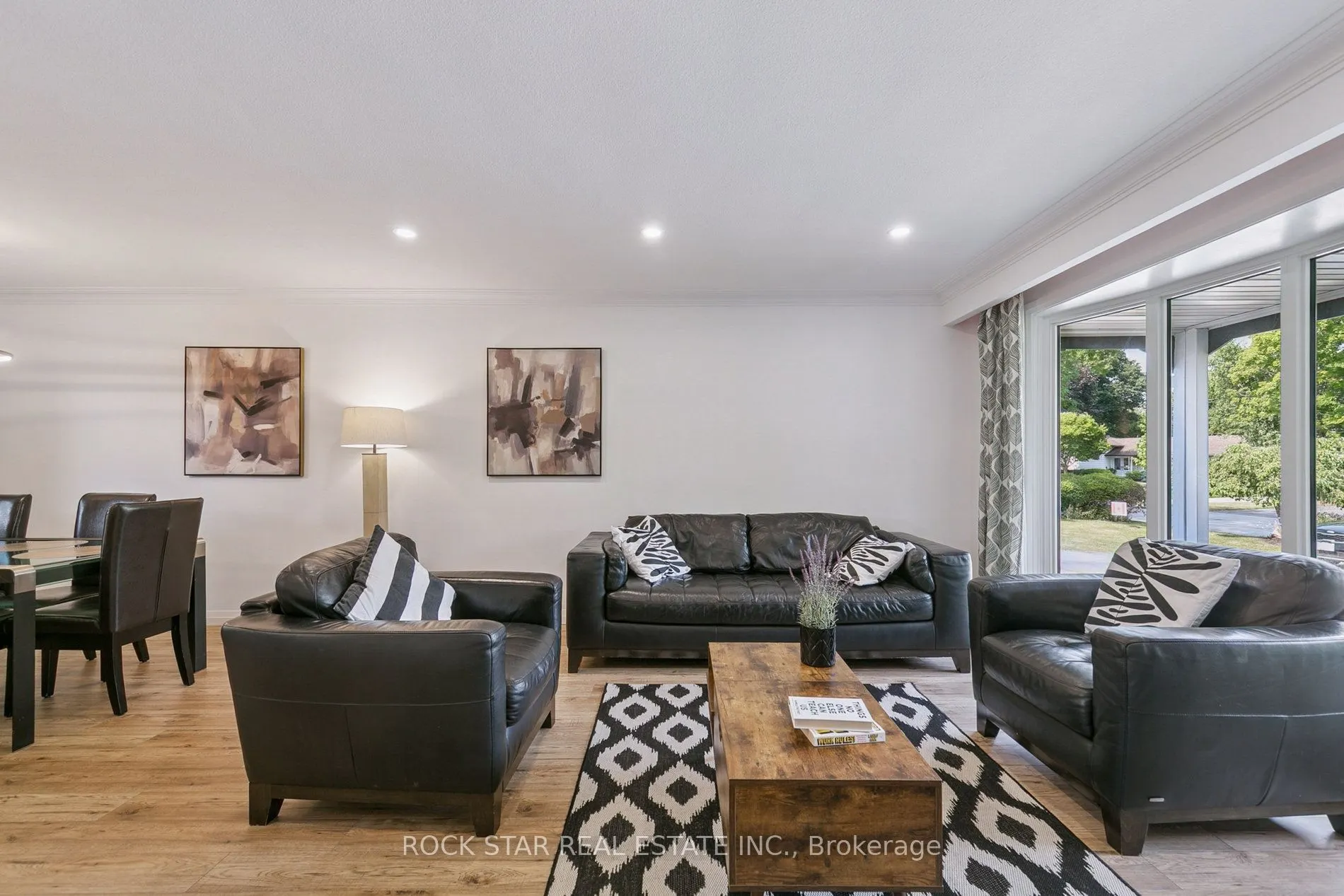 635 Bridle Wood