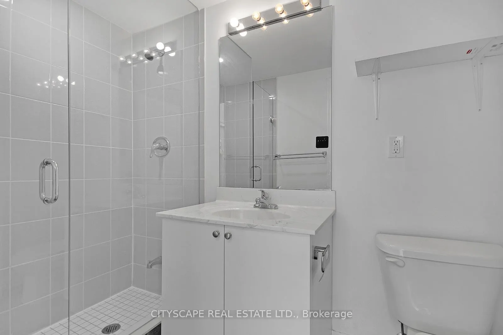 57 Macaulay Avenue, #TH - 802