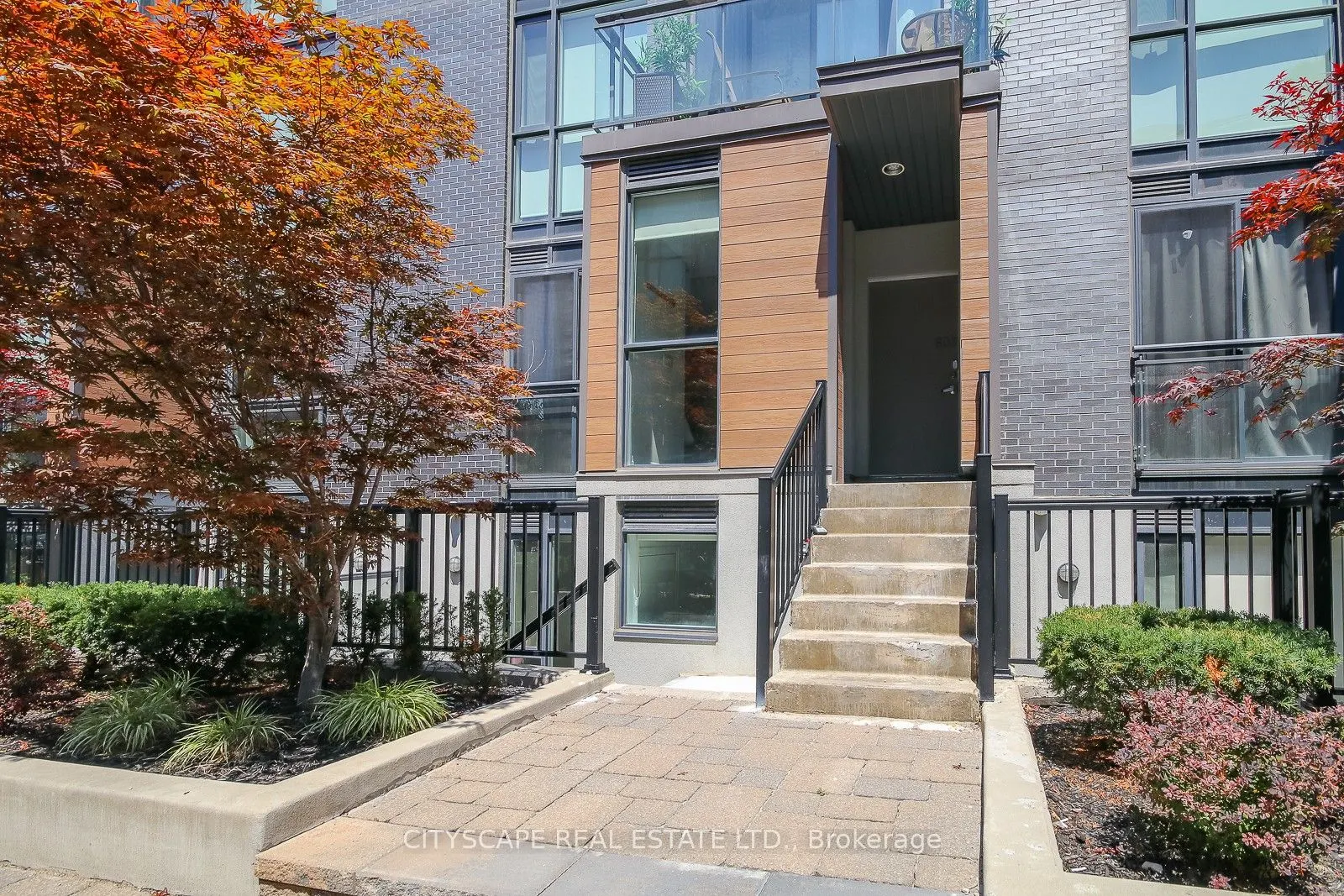 57 Macaulay Avenue, #TH - 802