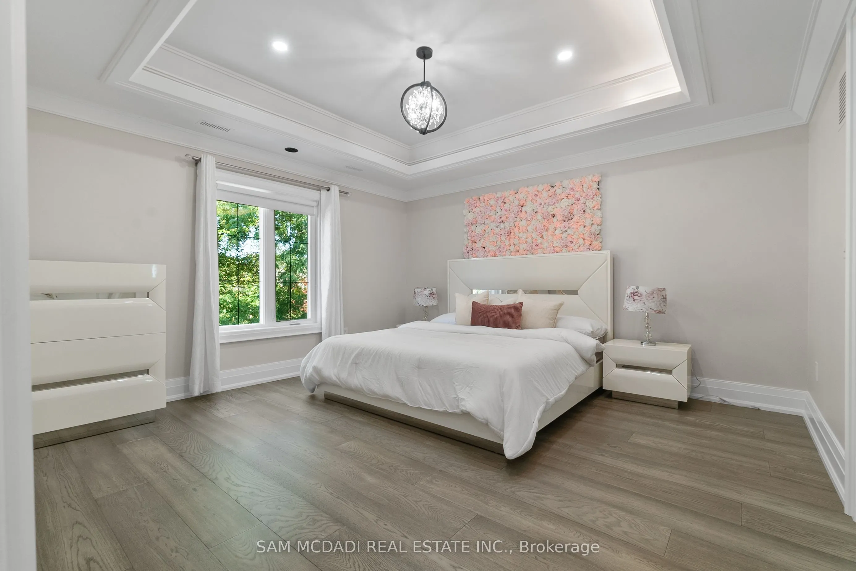 1160 Birchview Drive