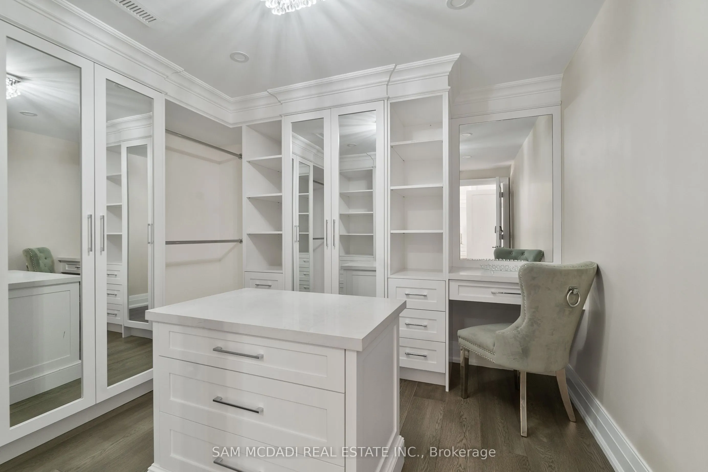 1160 Birchview Drive