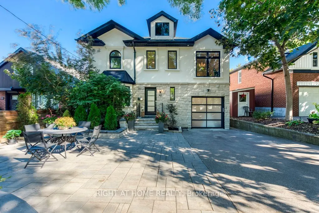 43 South Kingsway