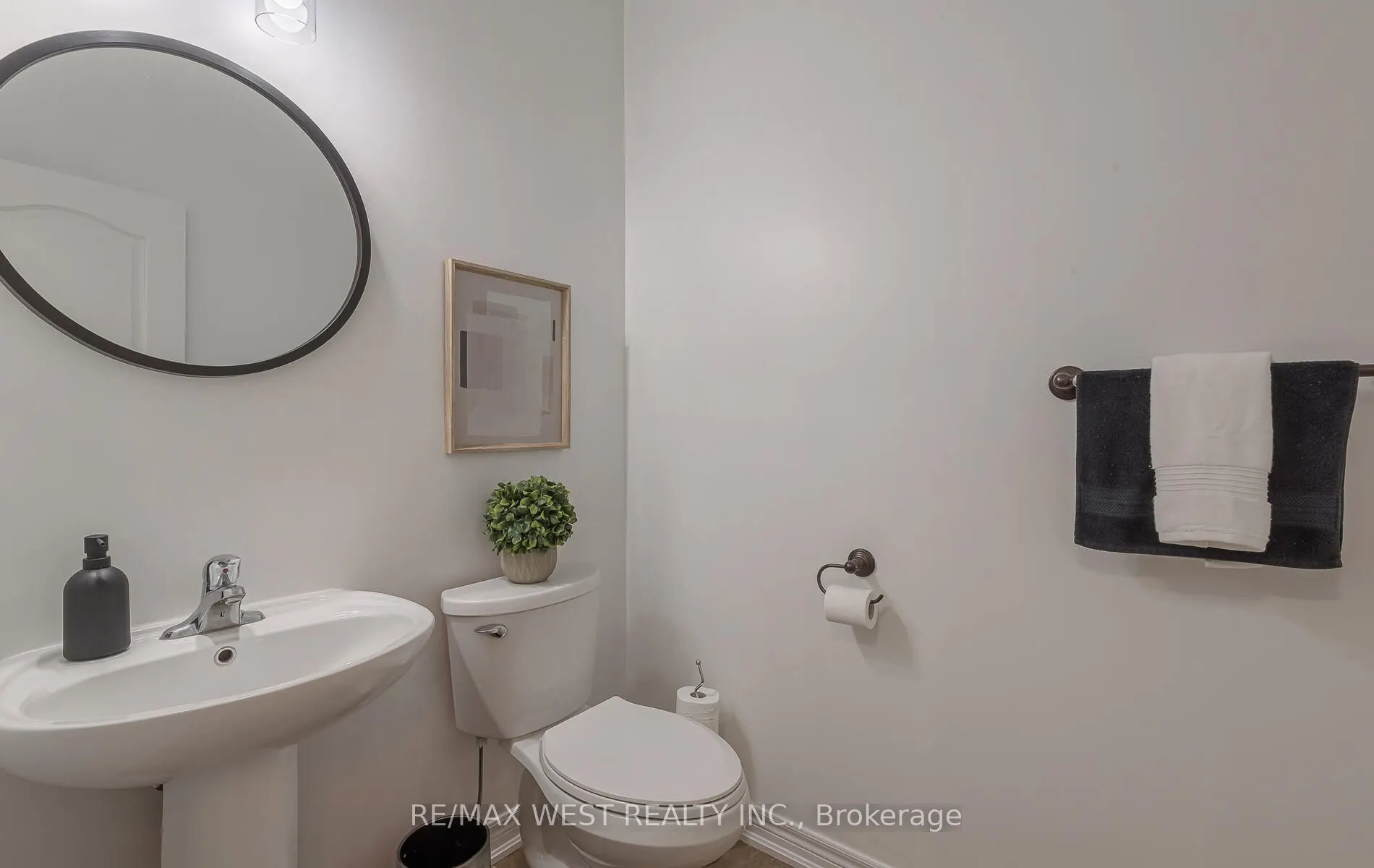 41 North Riverdale Drive