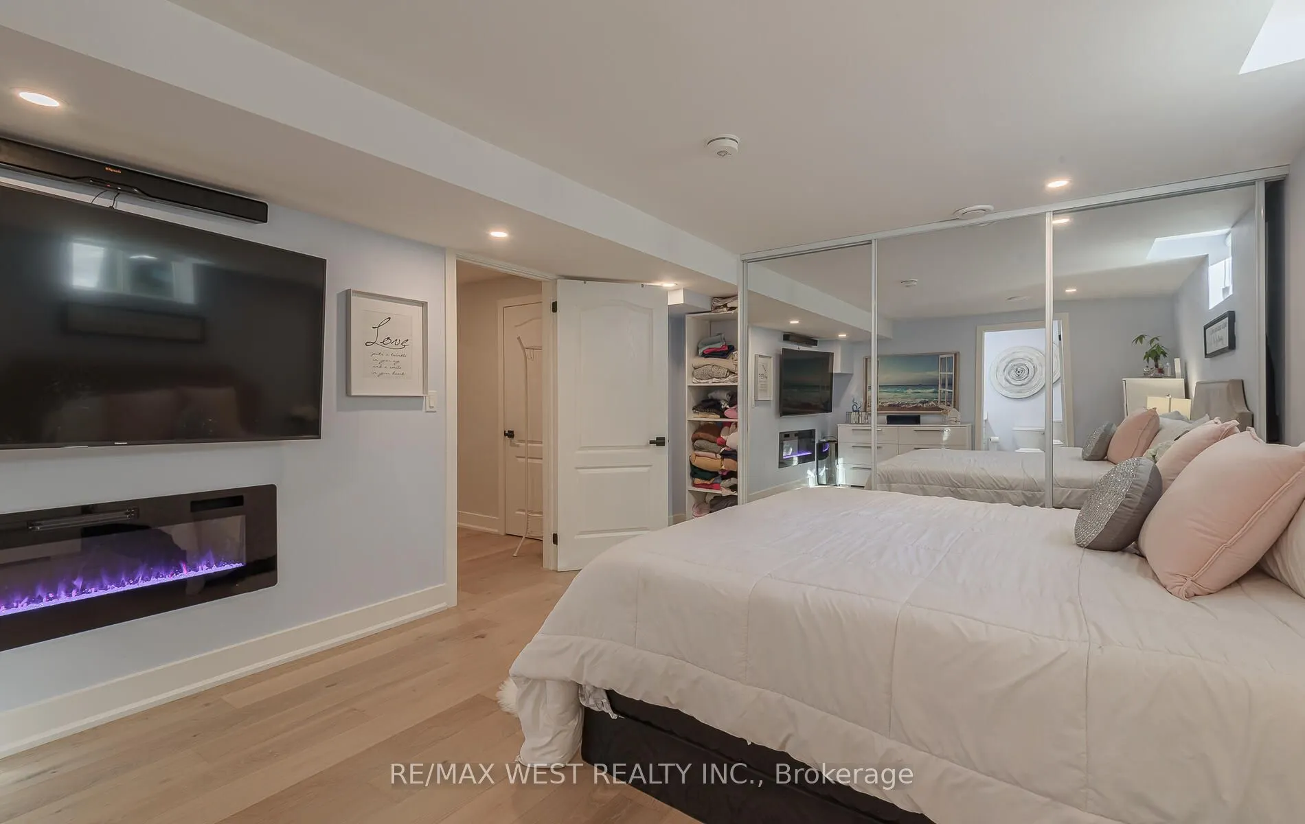 41 North Riverdale Drive