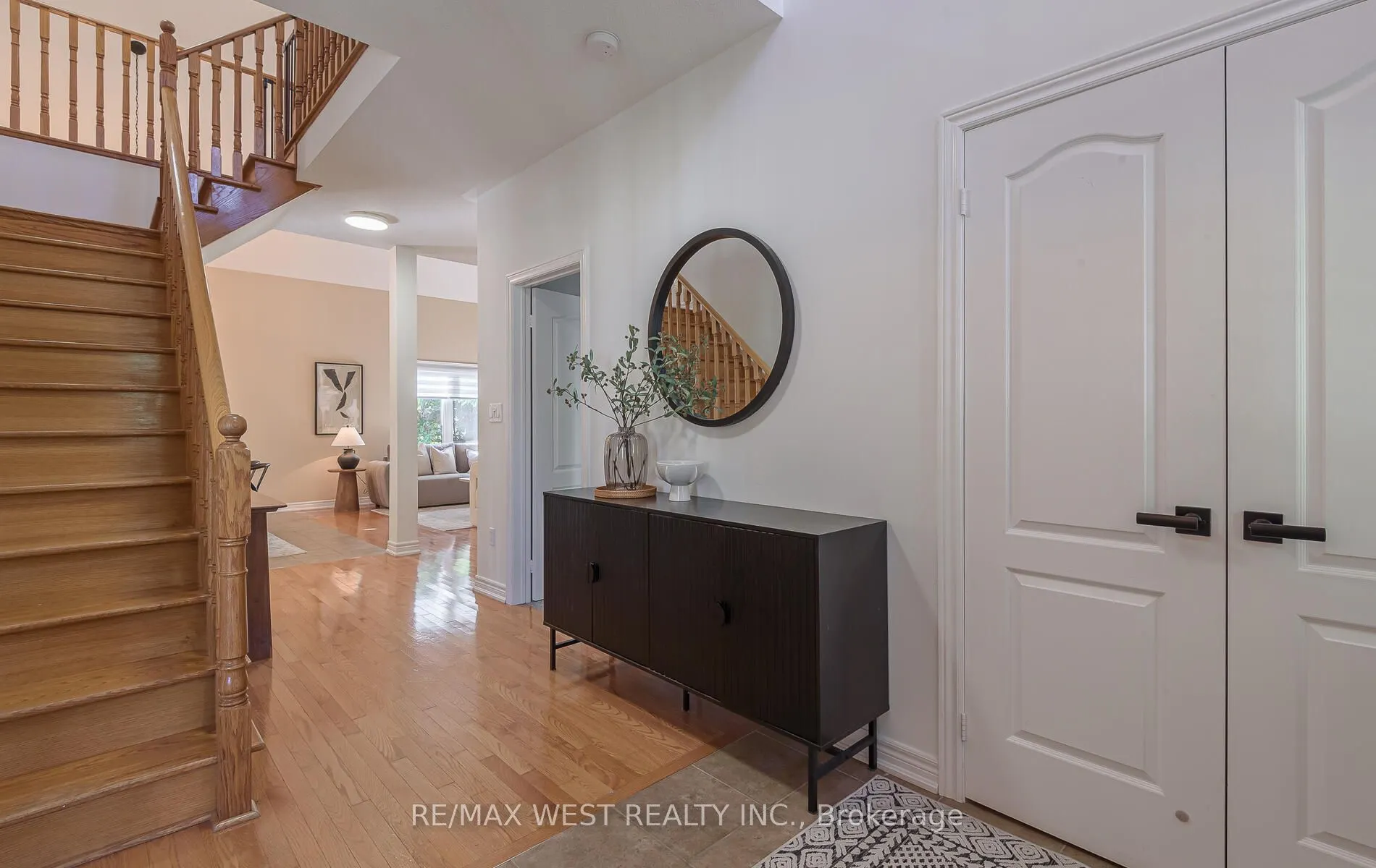 41 North Riverdale Drive