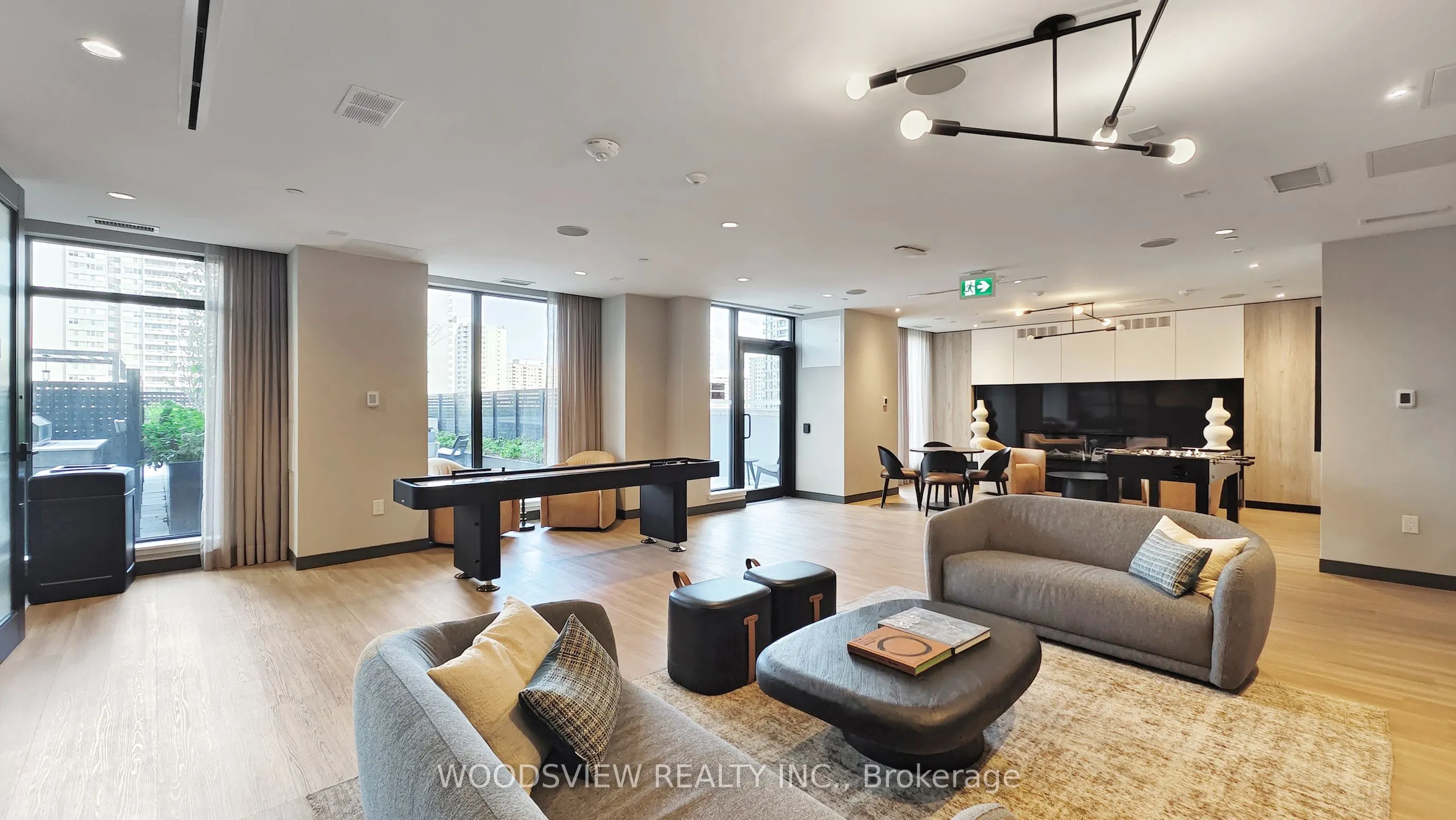 185 Enfield Place, #2005