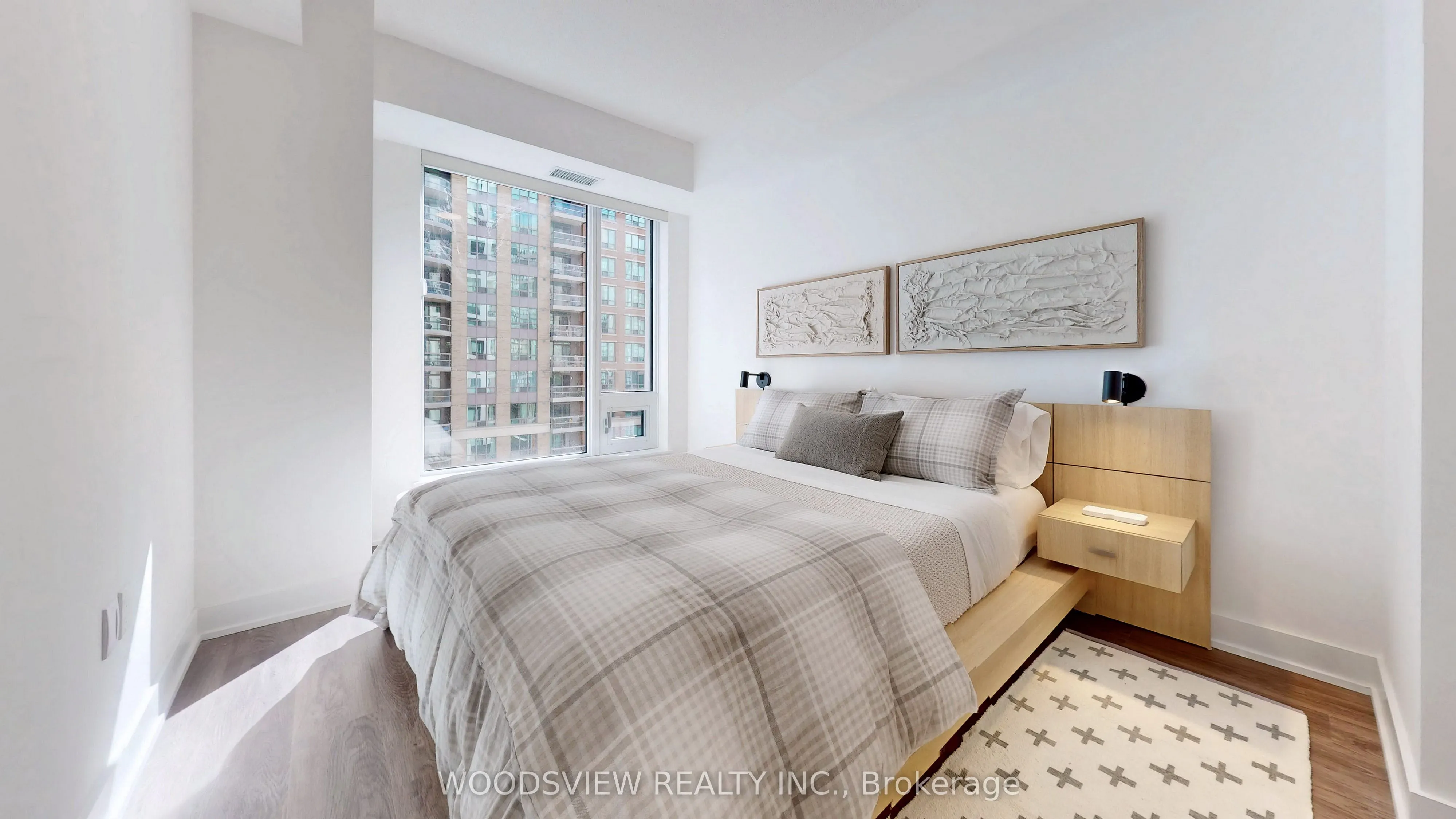 185 Enfield Place, #2005