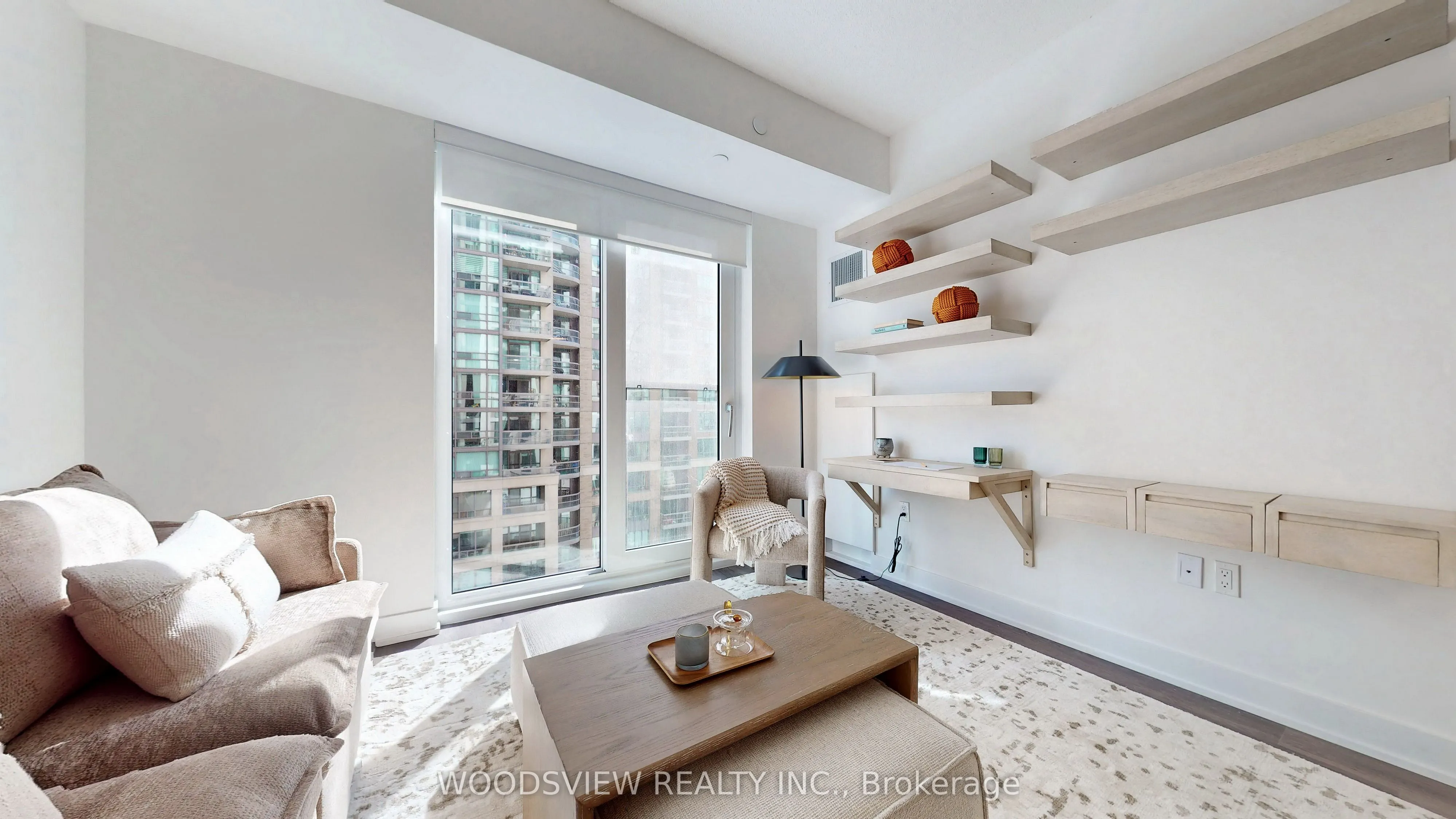185 Enfield Place, #2005
