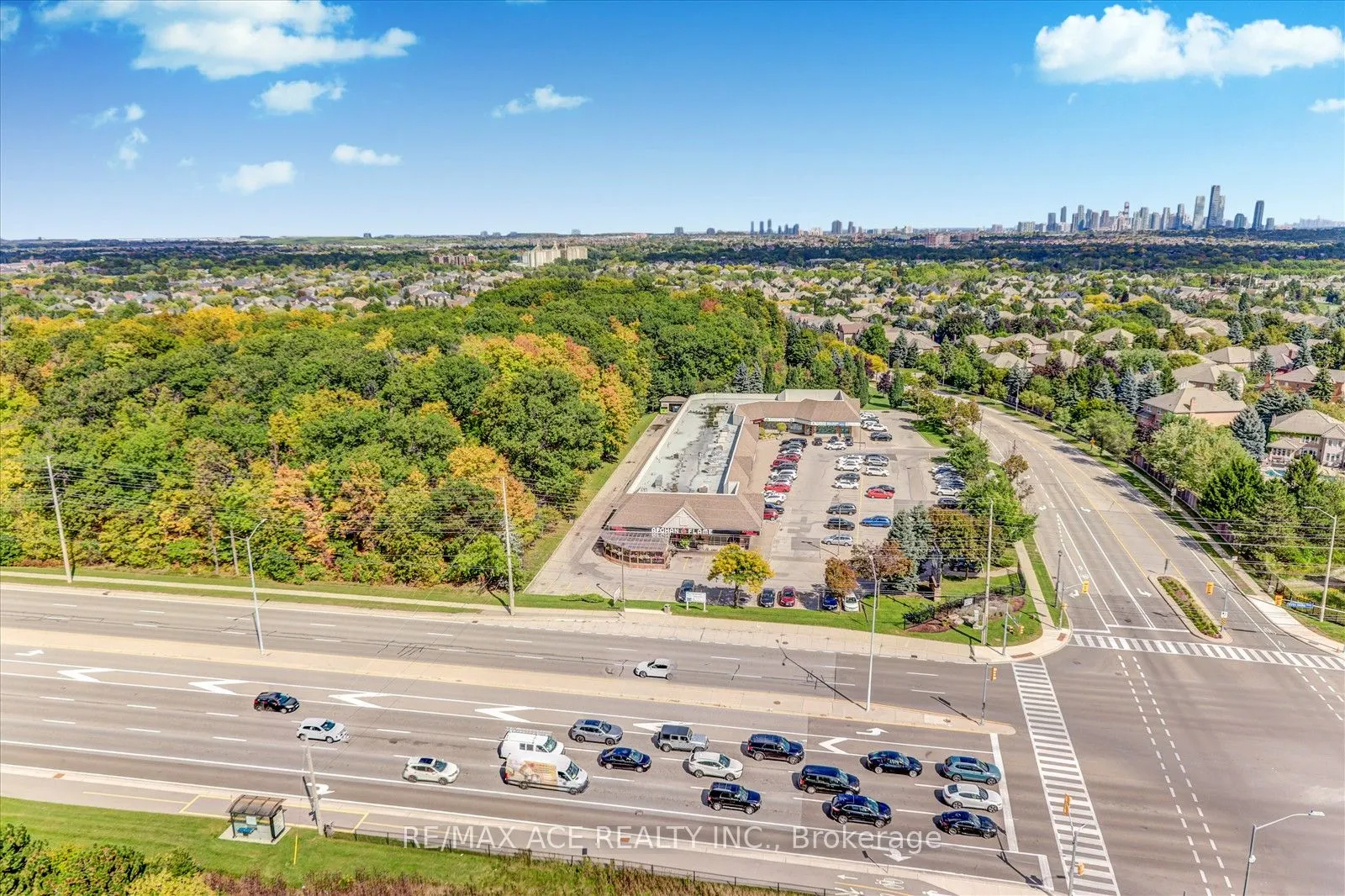 2545 Erin Centre Boulevard, #1803